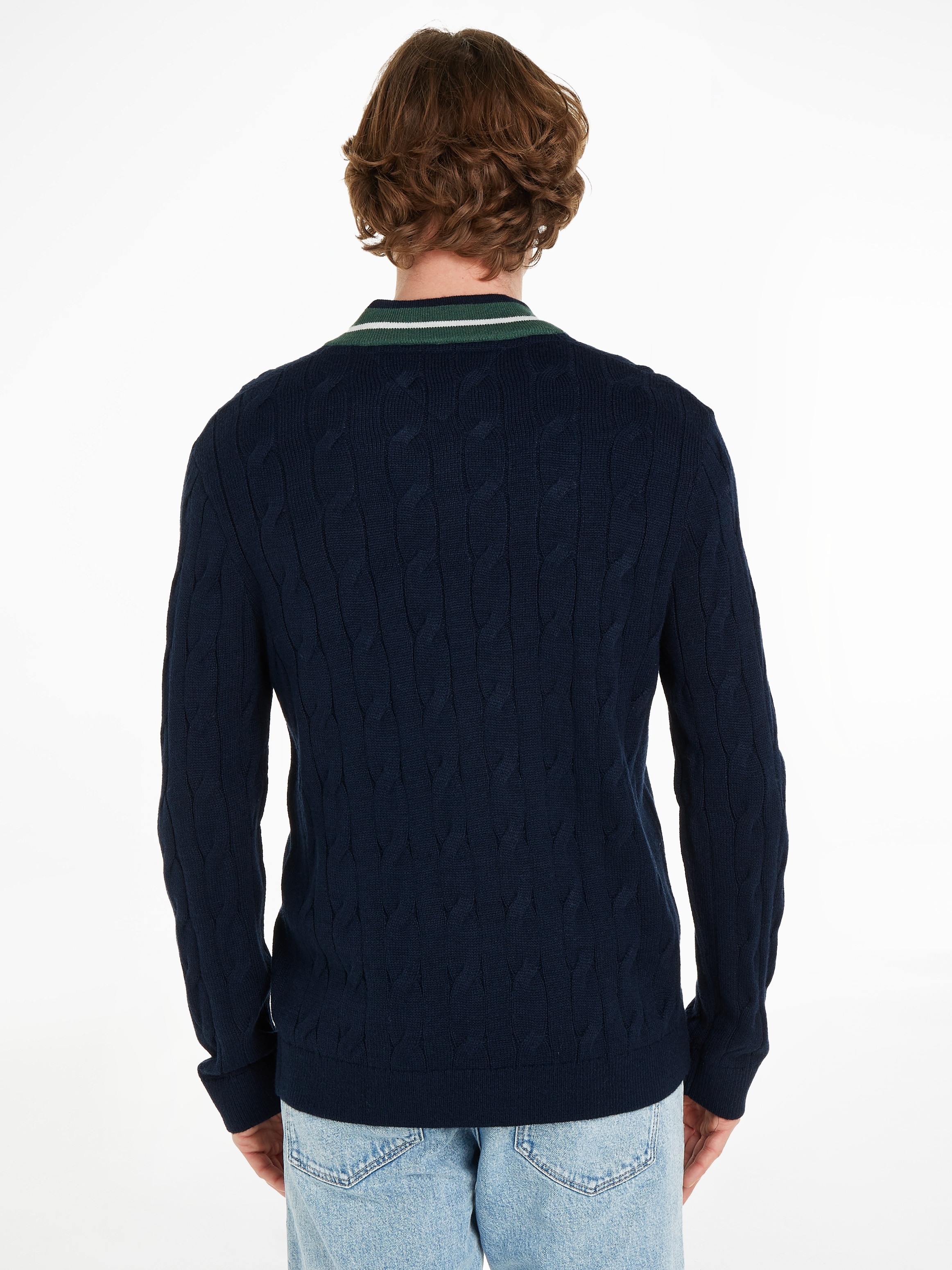 Tommy Jeans Strickpullover "TJM REG V-NECK CABLE SWEATER", mit zartem Zopfm günstig online kaufen