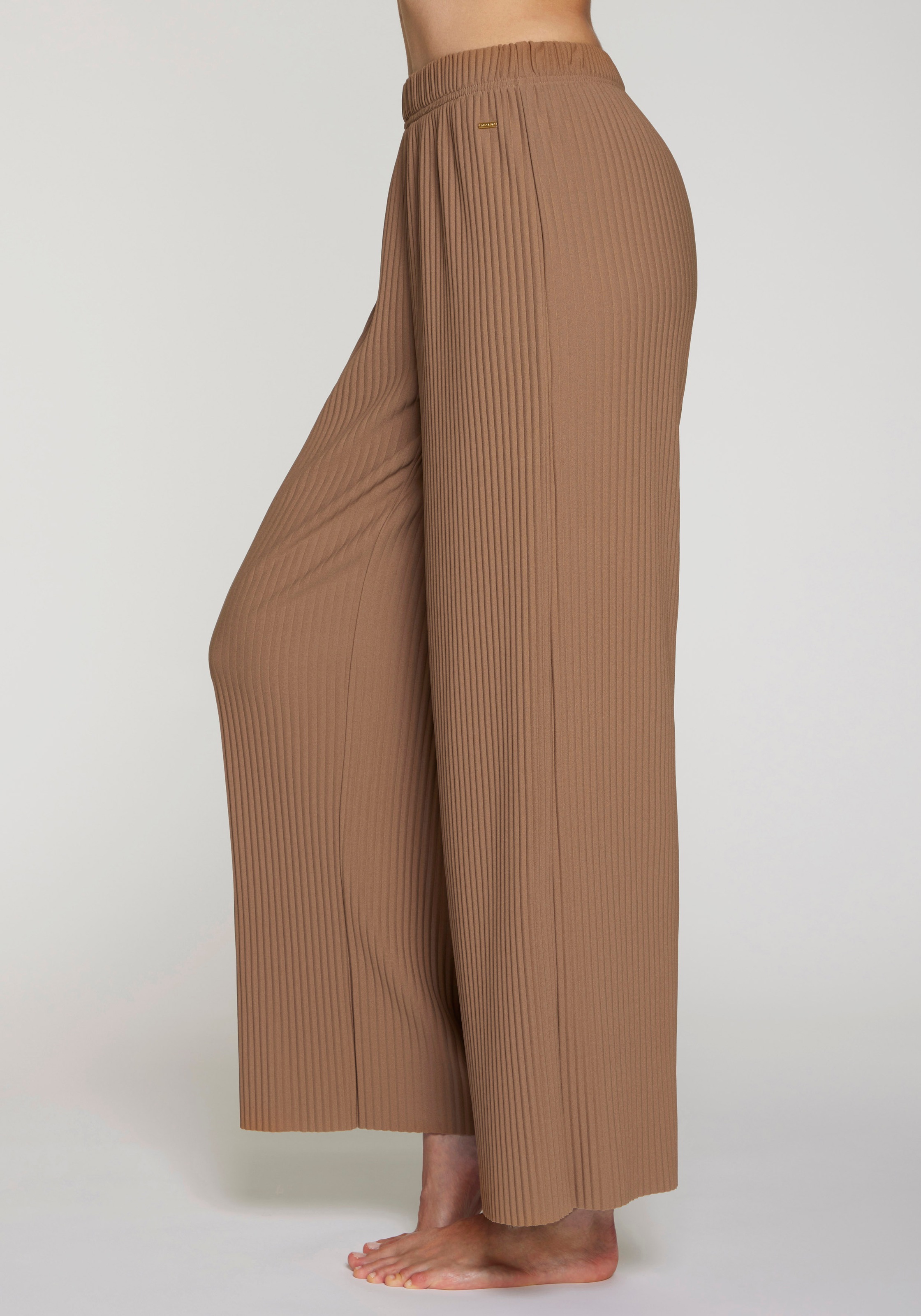 LASCANA Schlupfhose, in Plisseestruktur
