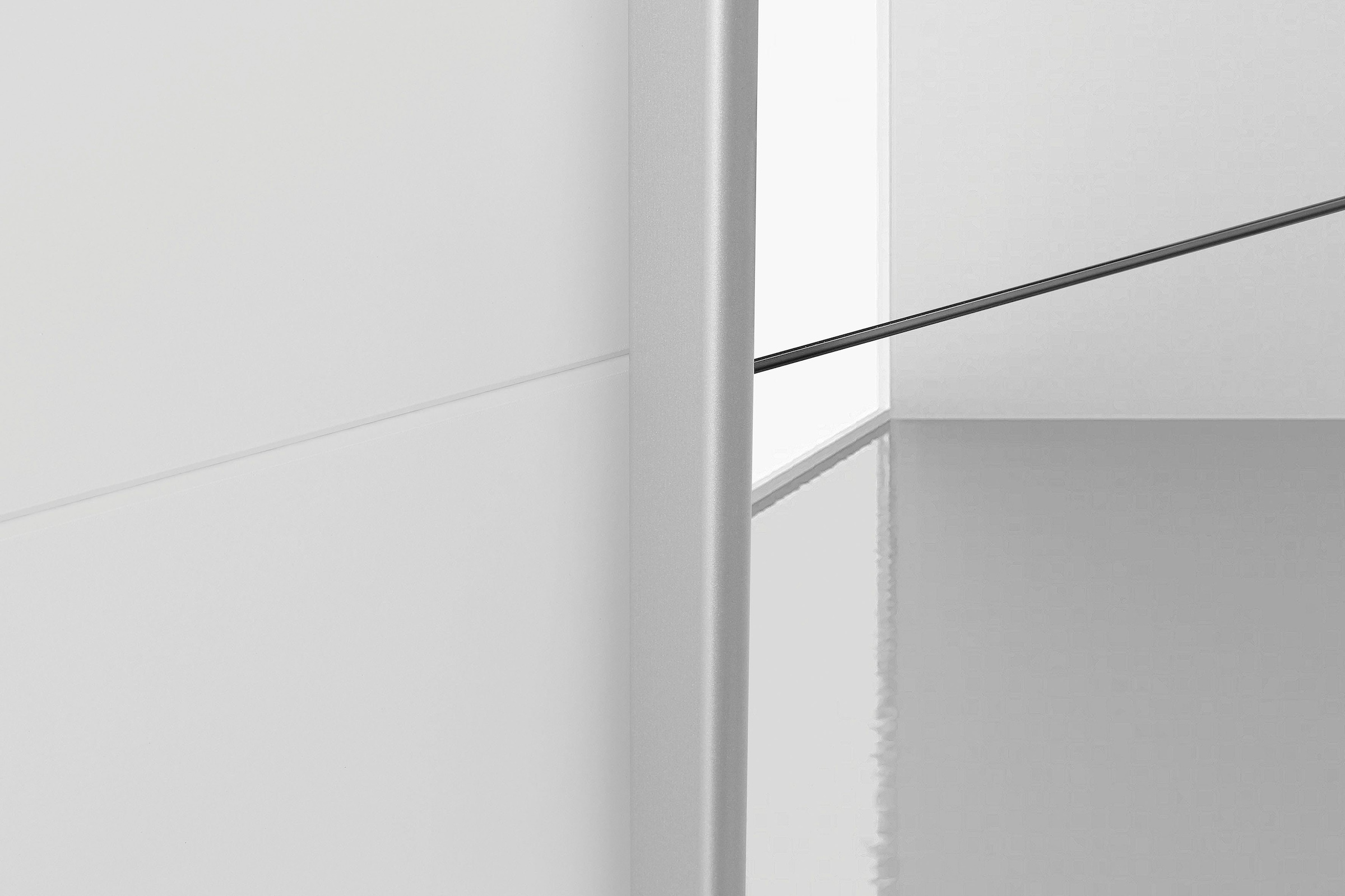 rauch Schwebetürenschrank »Kleiderschrank Schrank Garderobe Wäscheschrank TOMA« inkl. Regaleinsatz sowie zusätzlichen Einlegeböden MADE IN GERMANY