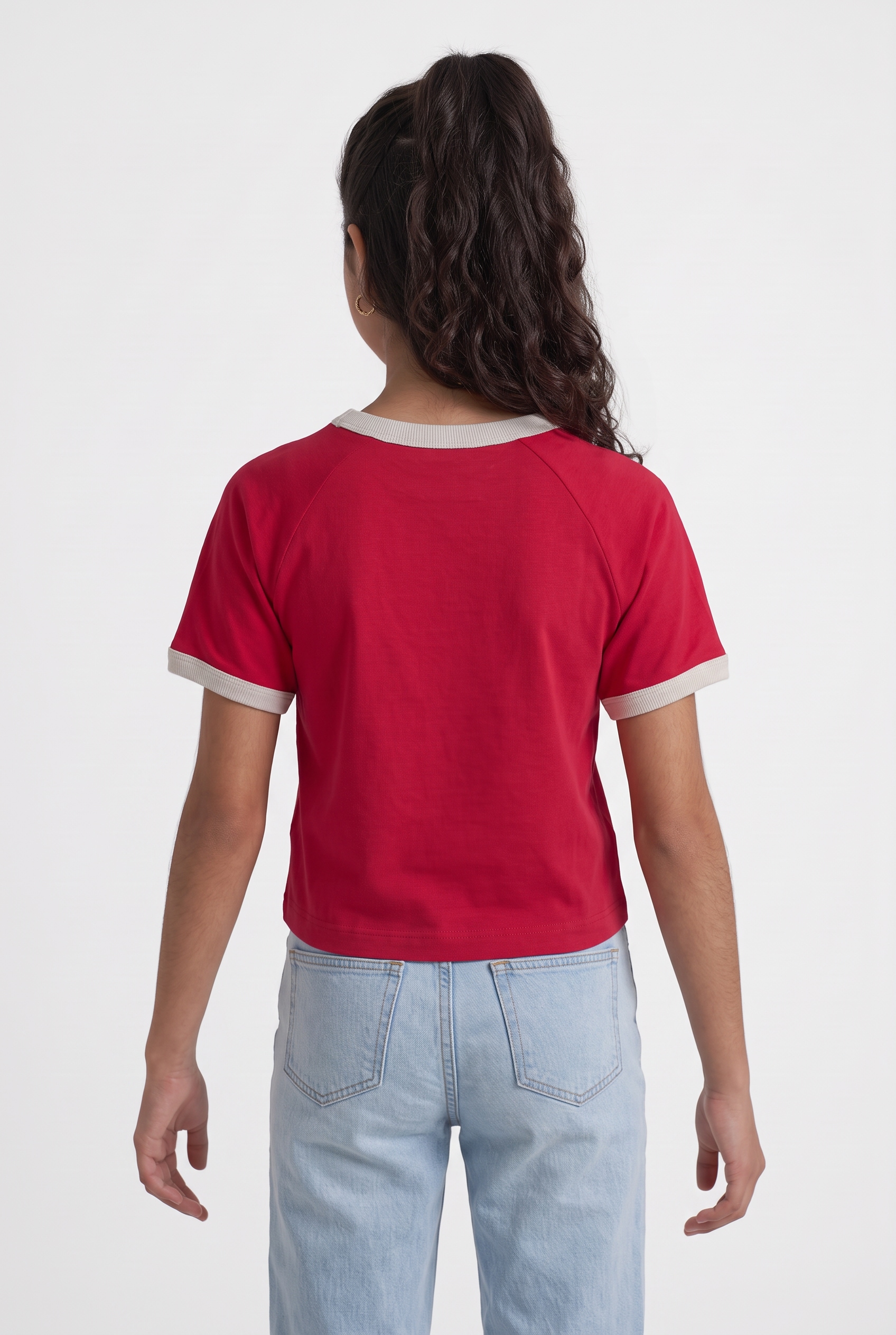 Ellesse T-Shirt »CARPANO T SHIRT« Kurzarm-Design, mit Rundhalsausschnitt, aus Baumwolle und Elasthan