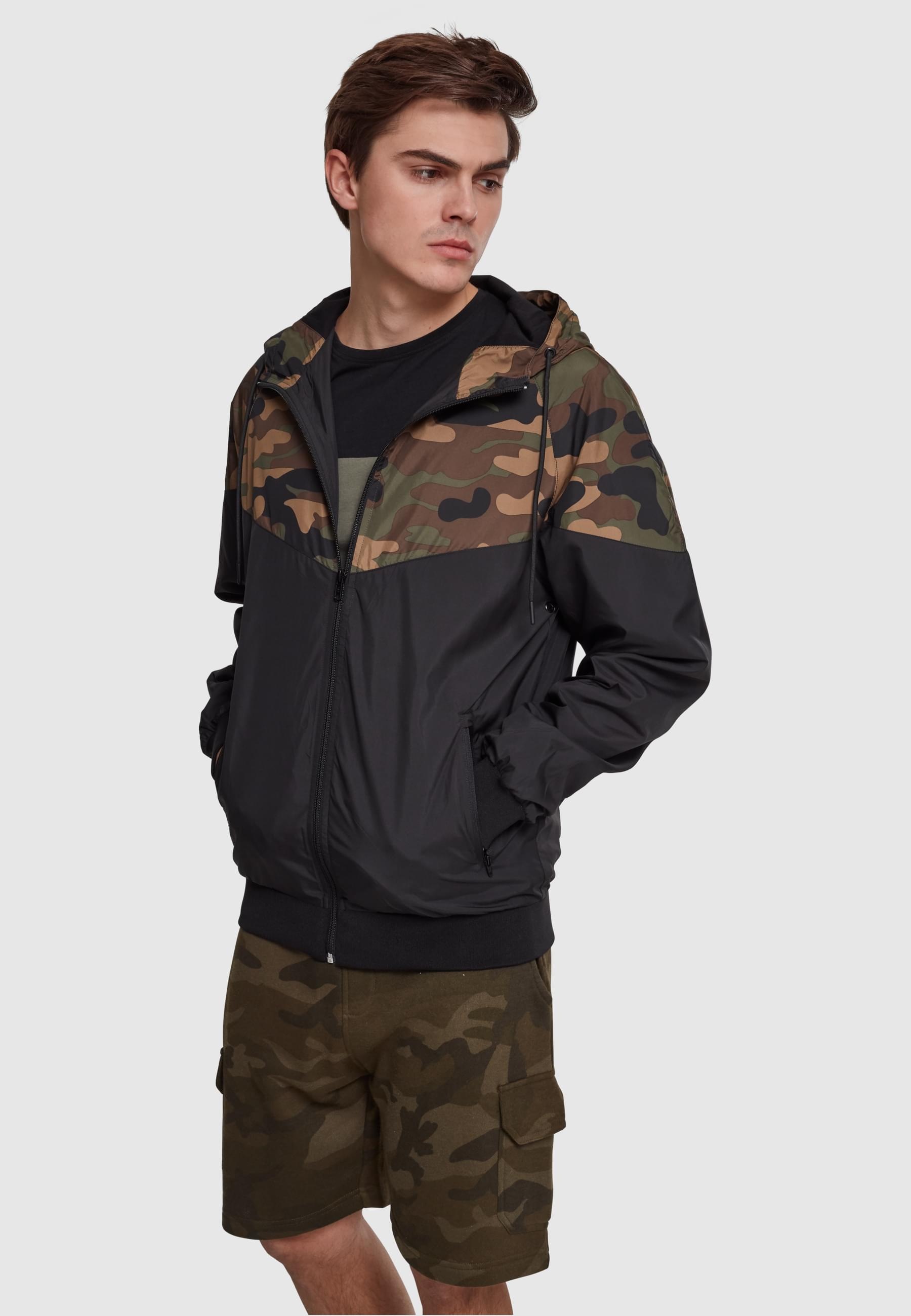 URBAN CLASSICS Anorak »Urban Classics Herren Pattern Arrow Windrunner«, (1 St.), mit Kapuze