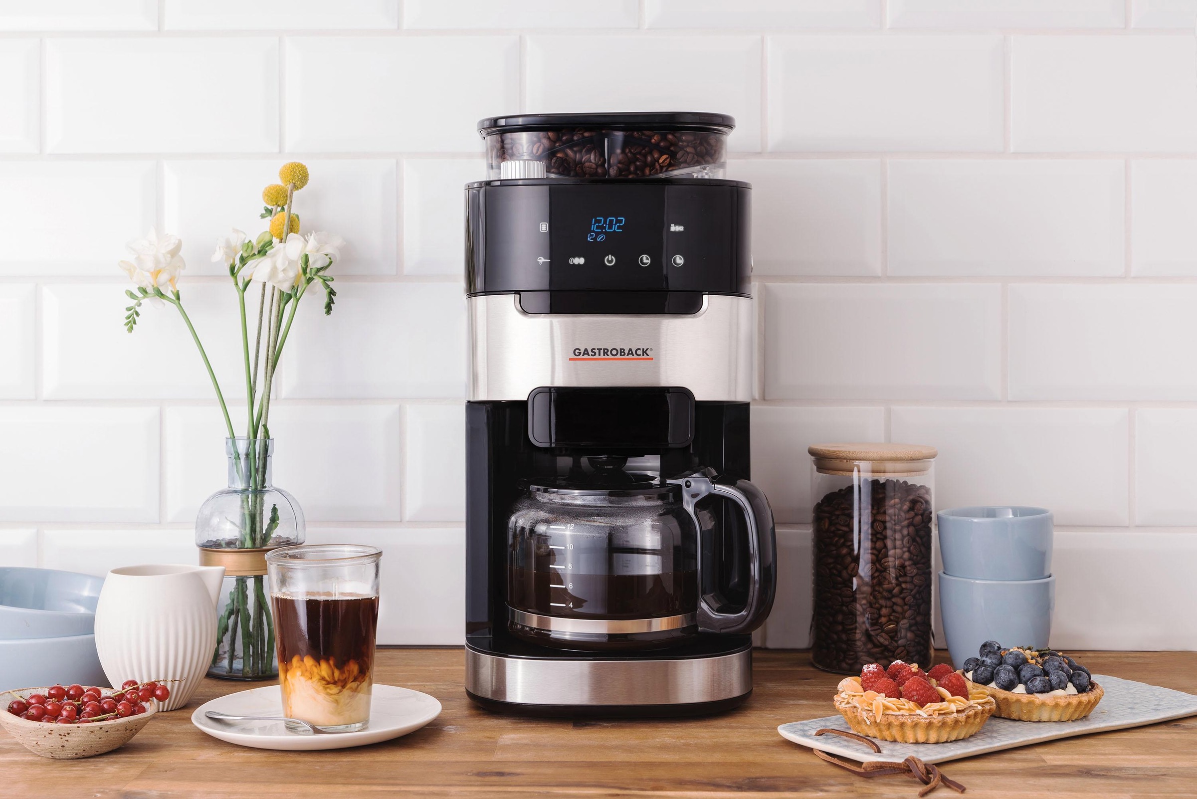 Gastroback Kaffeemaschine mit Mahlwerk »Grind & Brew Pro 42711«, 1,5 l Kaffeekanne, Permanentfilter