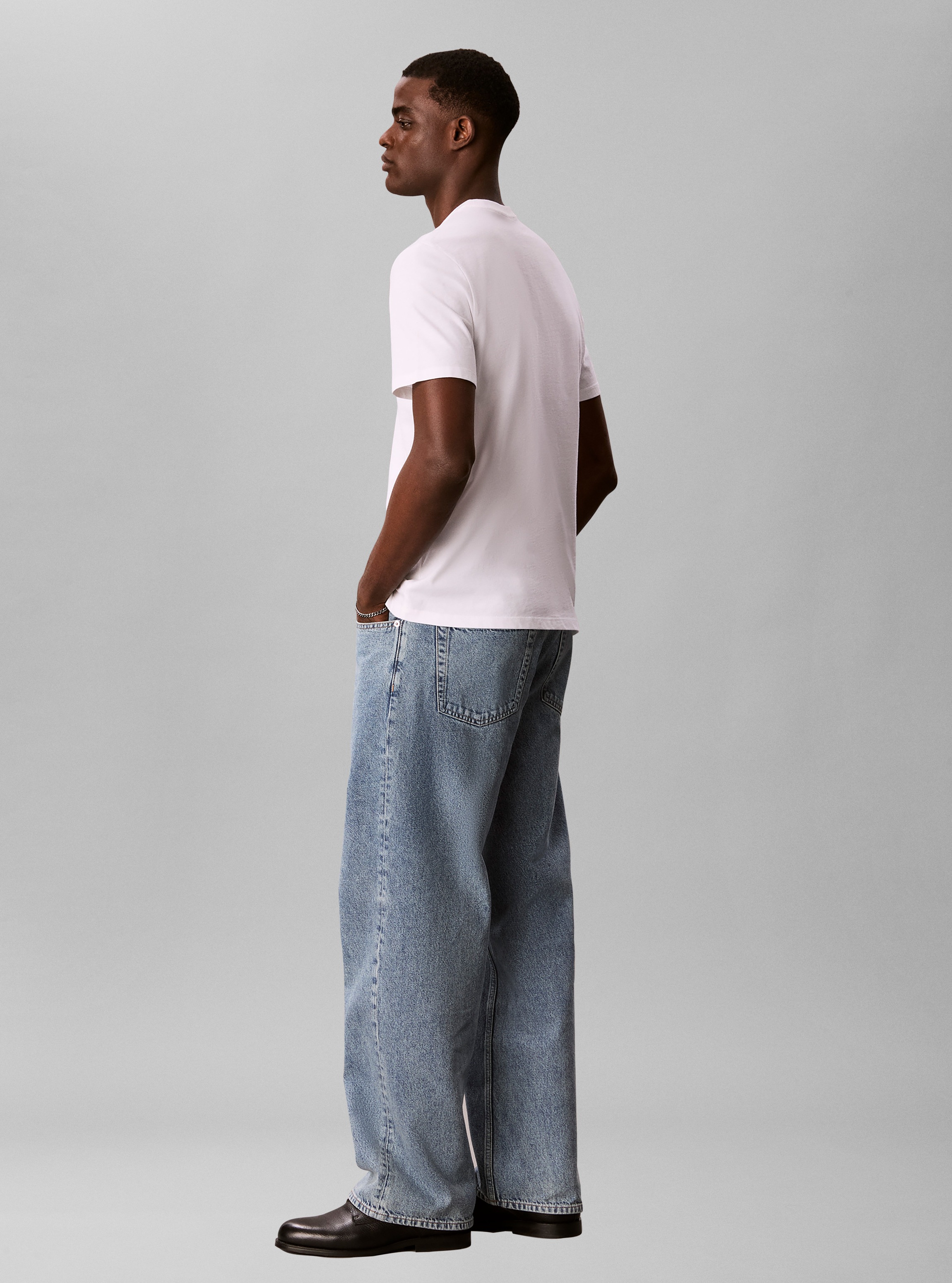 Calvin Klein T-Shirt »REPEAT LOGO GRAPHI« Regular fit mit Rundhalsausschnitt