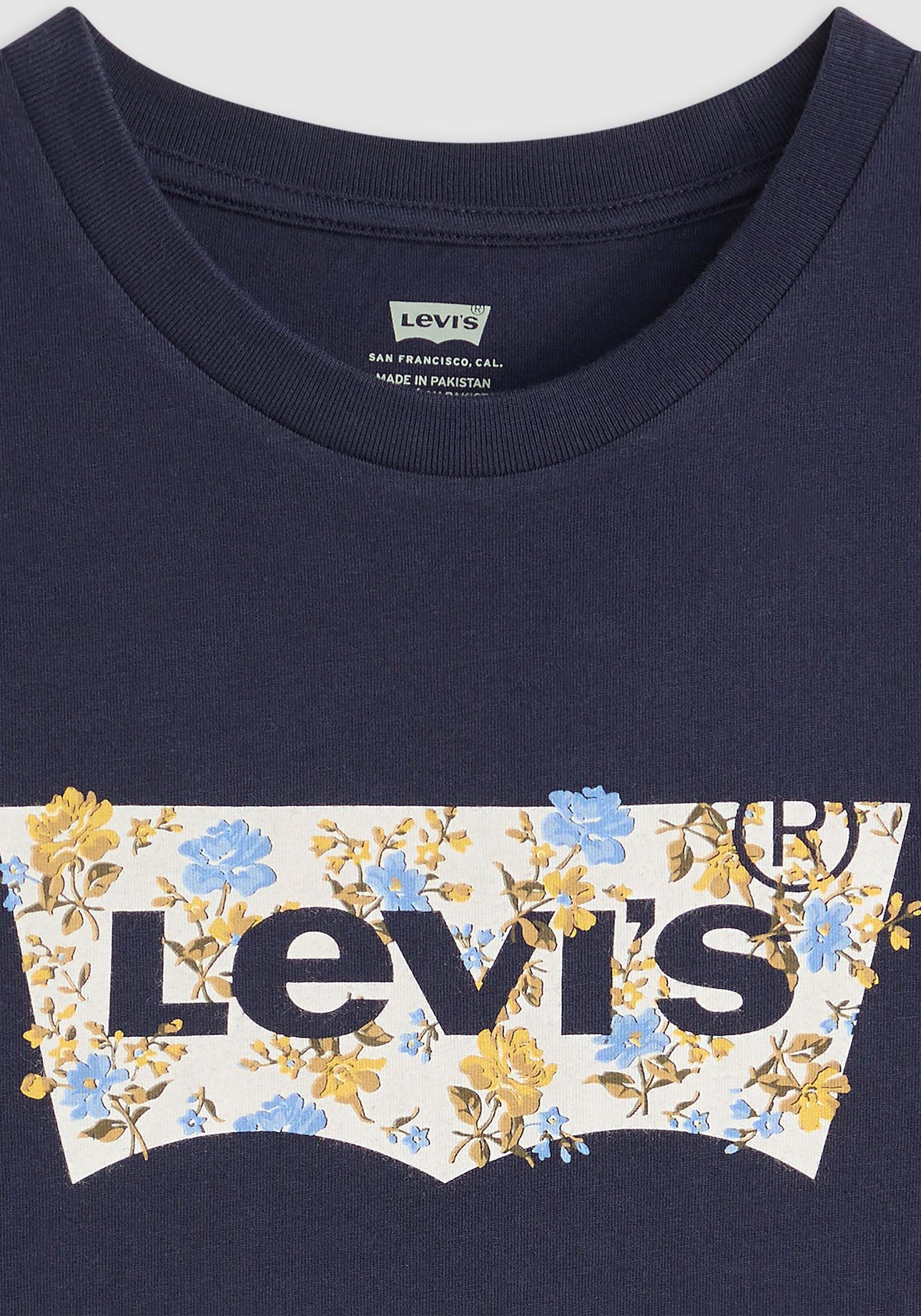 Levi's® T-Shirt »LSE THE PERFECT TEE«