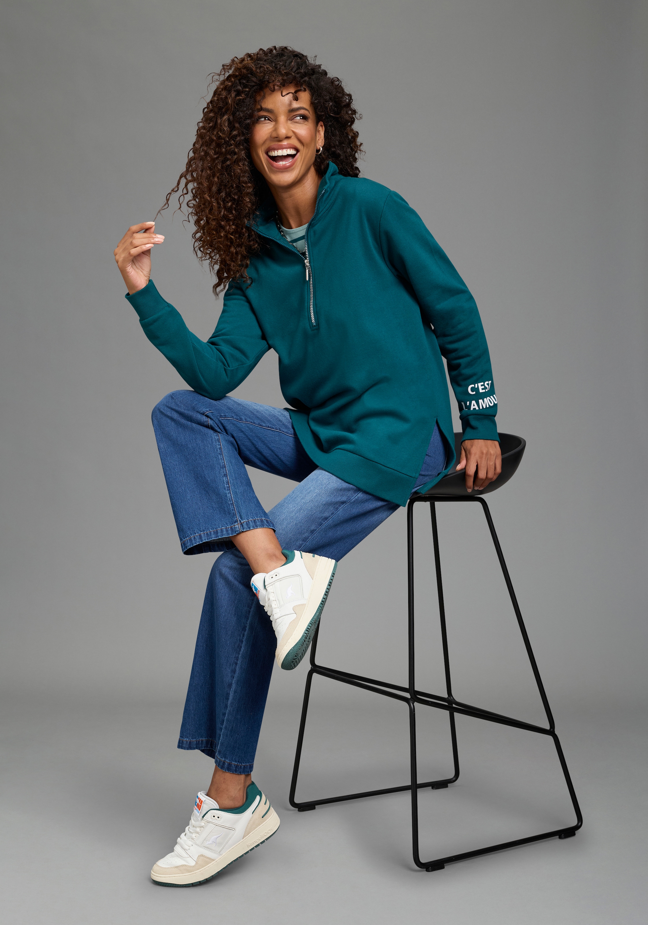 Laura Scott Longsweatshirt , in großen Größen verfügbar
