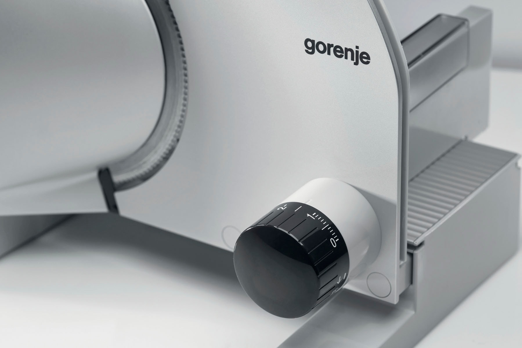GORENJE Allesschneider »R 708 A«, 100 W, hochwertige Solingen-Edelstahlmesser
