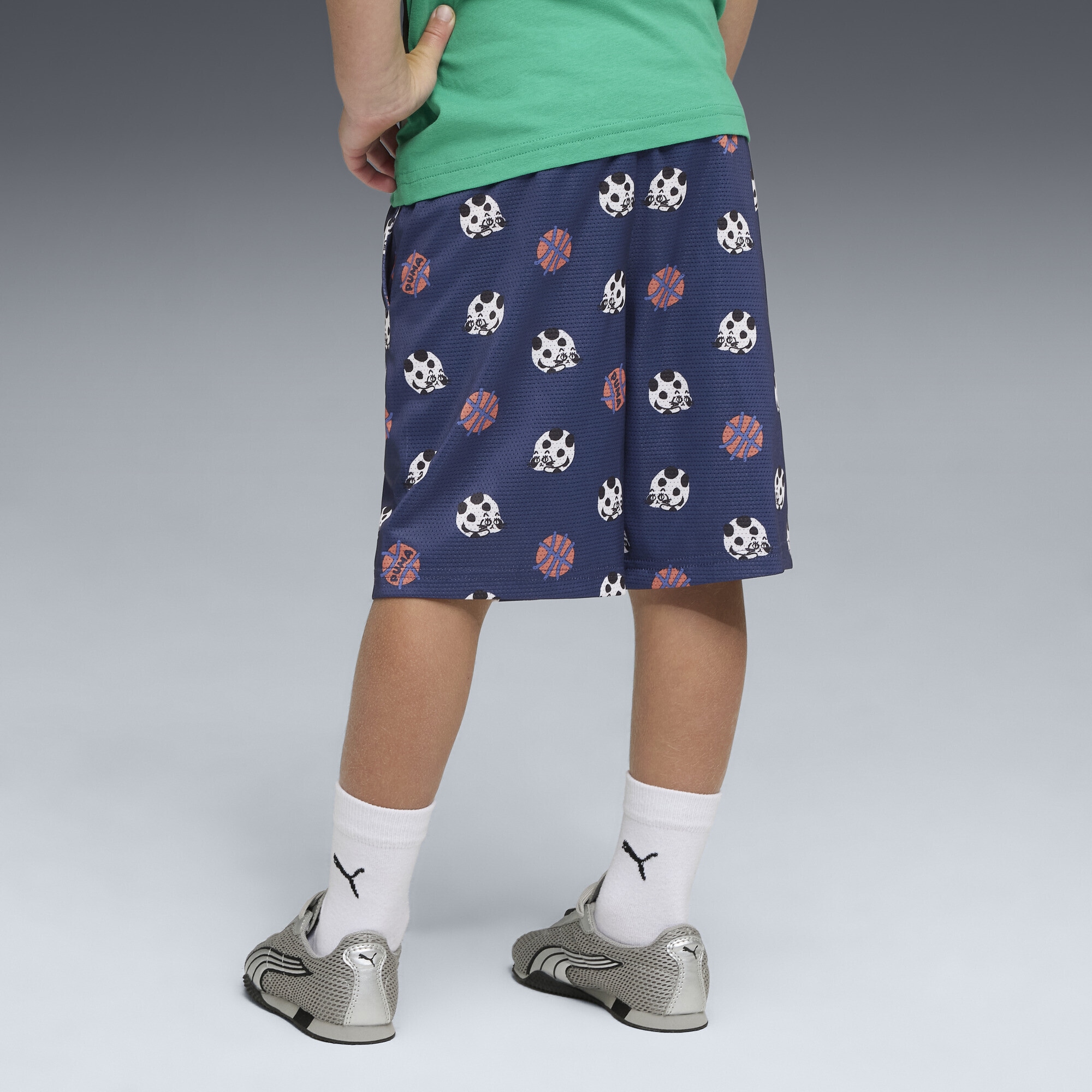 PUMA Sporthose »Sporty Cats Relaxed Bedruckte Shorts Kinder«