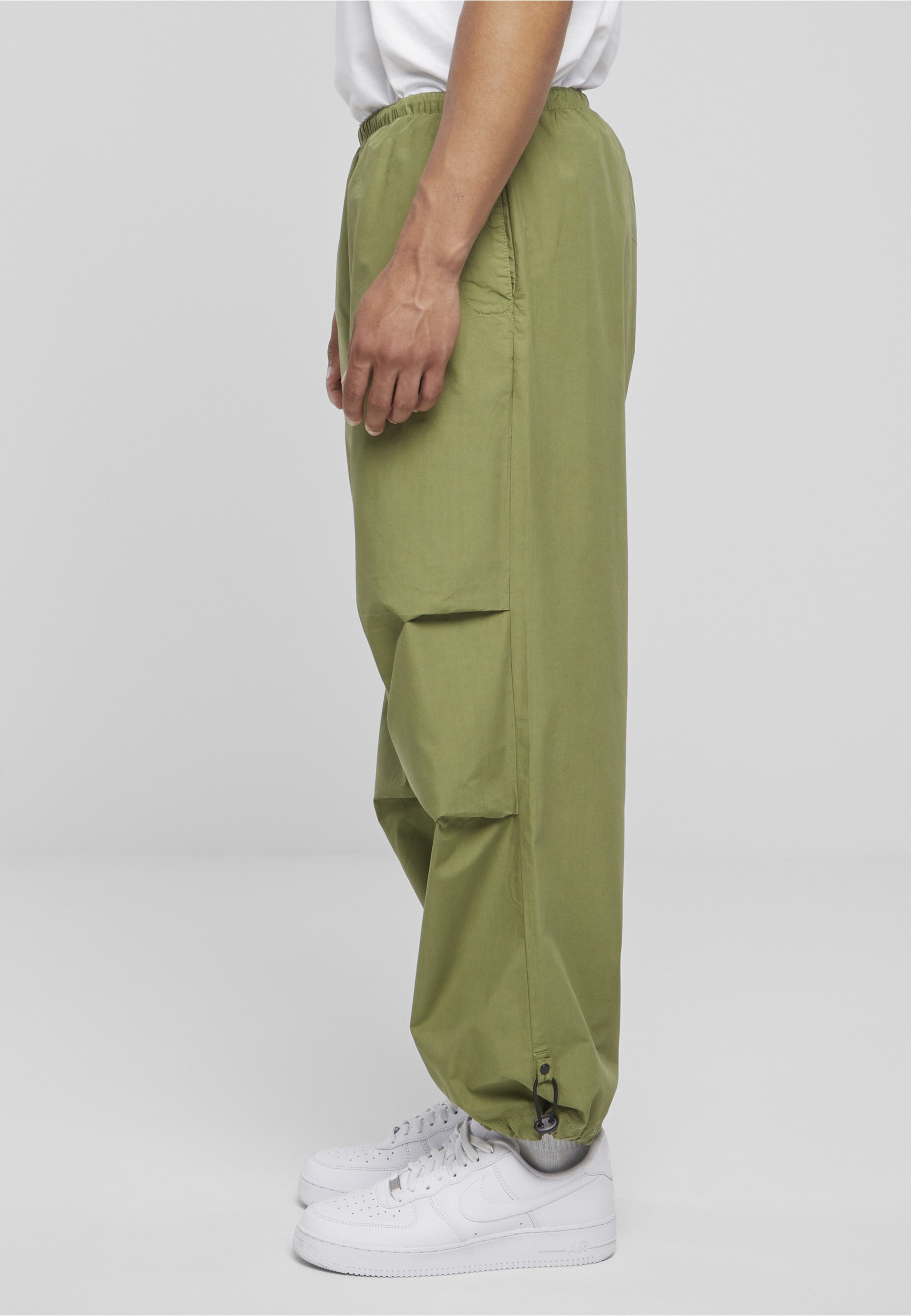 URBAN CLASSICS Stoffhose »Urban Classics Herren Popline Parachute Pants«