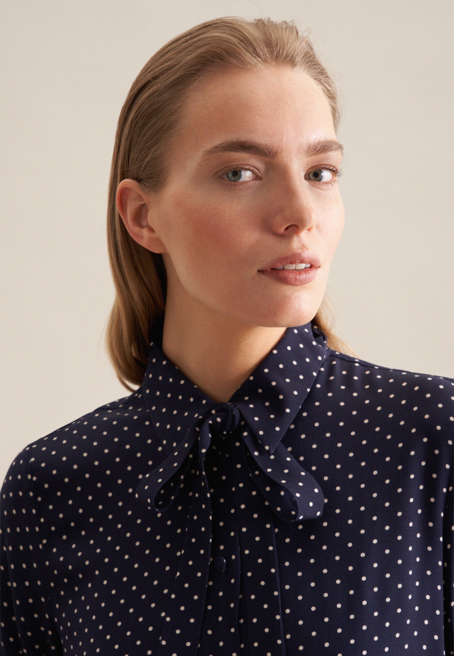 Thumbnail - seidensticker Sommerkleid "Schwarze Rose" 1/1 Kragen Punkte