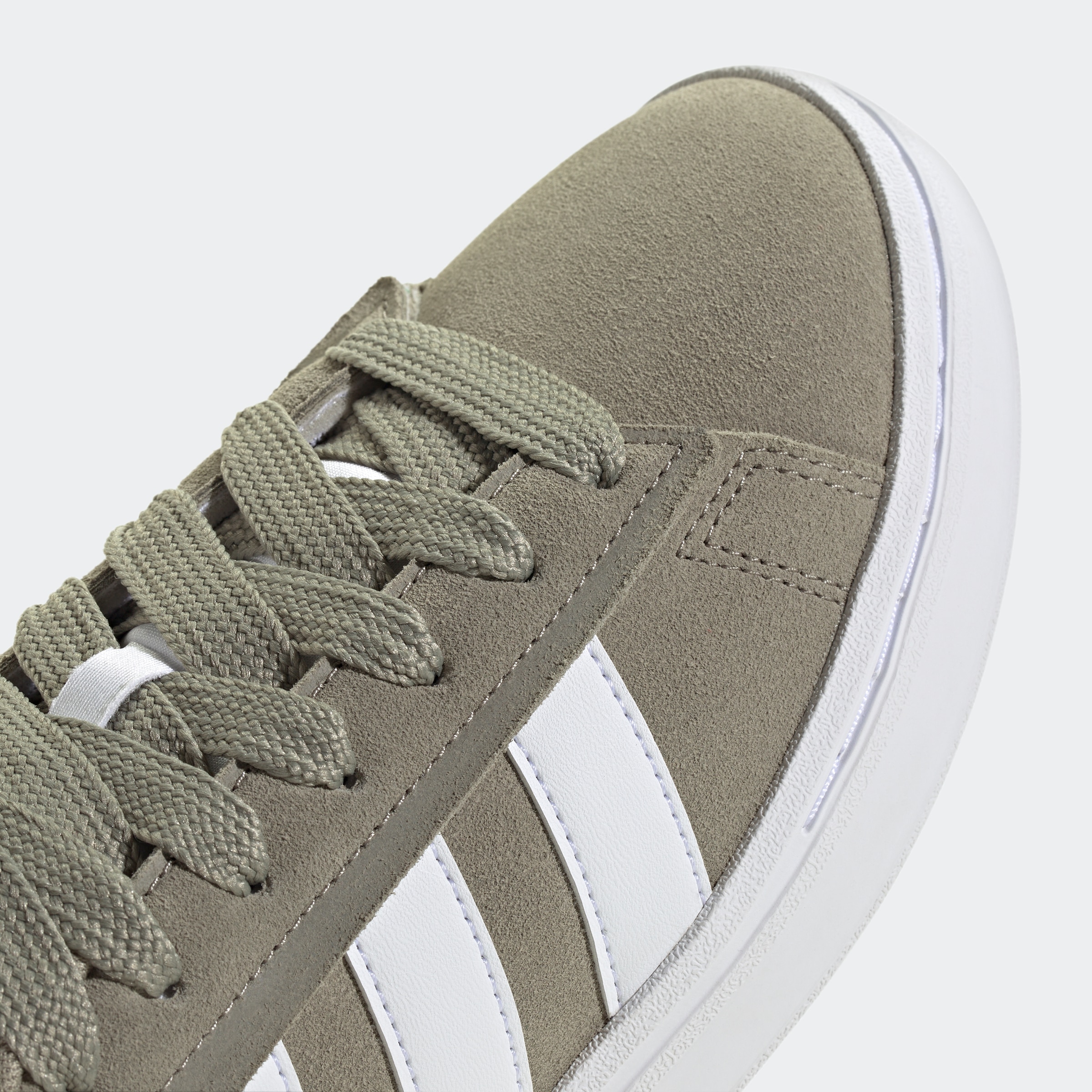 adidas Sportswear Sneaker »GRAND COURT ALPHA«, Design inspiriert vom adidas Campus 00