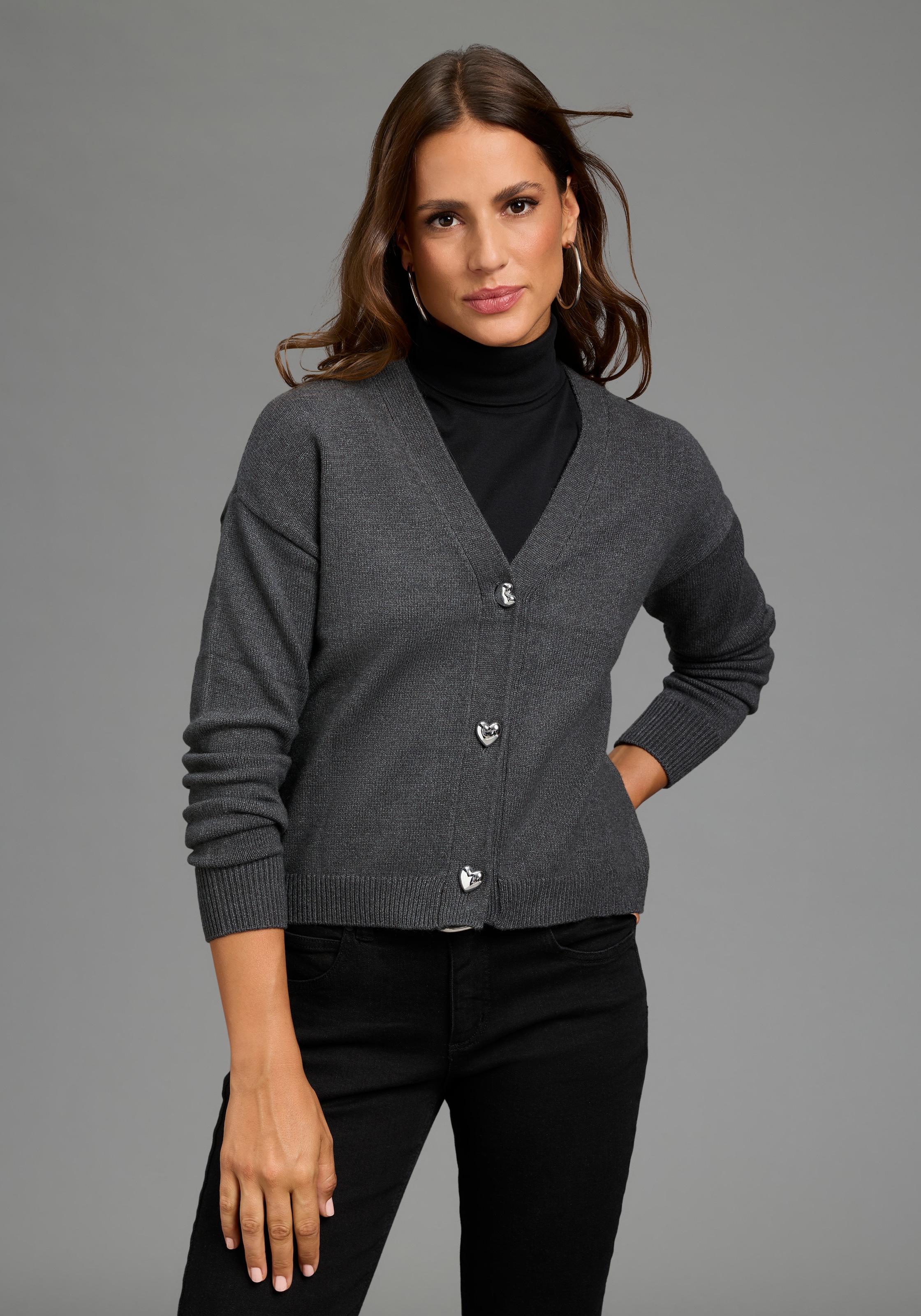 Laura Scott Strickjacke "in melierter Optik" mit modernen Herz-Knöpfen, aus weicher Viskosemischung
