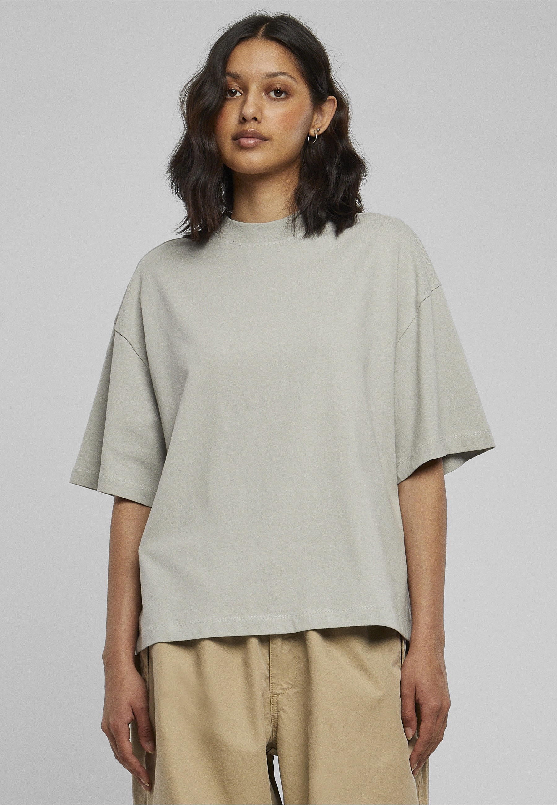 URBAN CLASSICS Kurzarmshirt »Urban Classics Damen Ladies Organic Heavy Slit Tee« 1