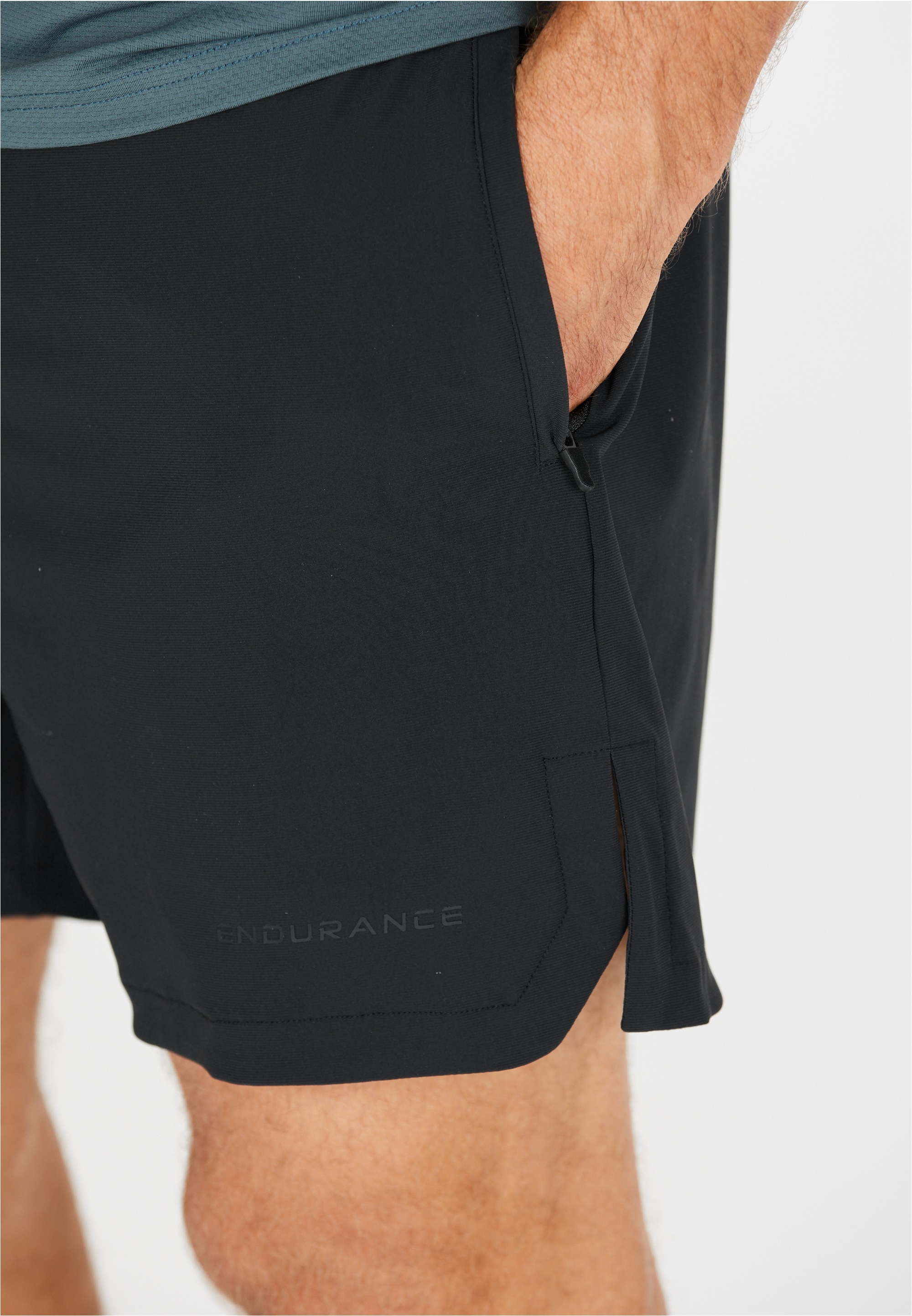 ENDURANCE Shorts »Dyne«, Mit Stretchfunktion und antistatischer Behandlung