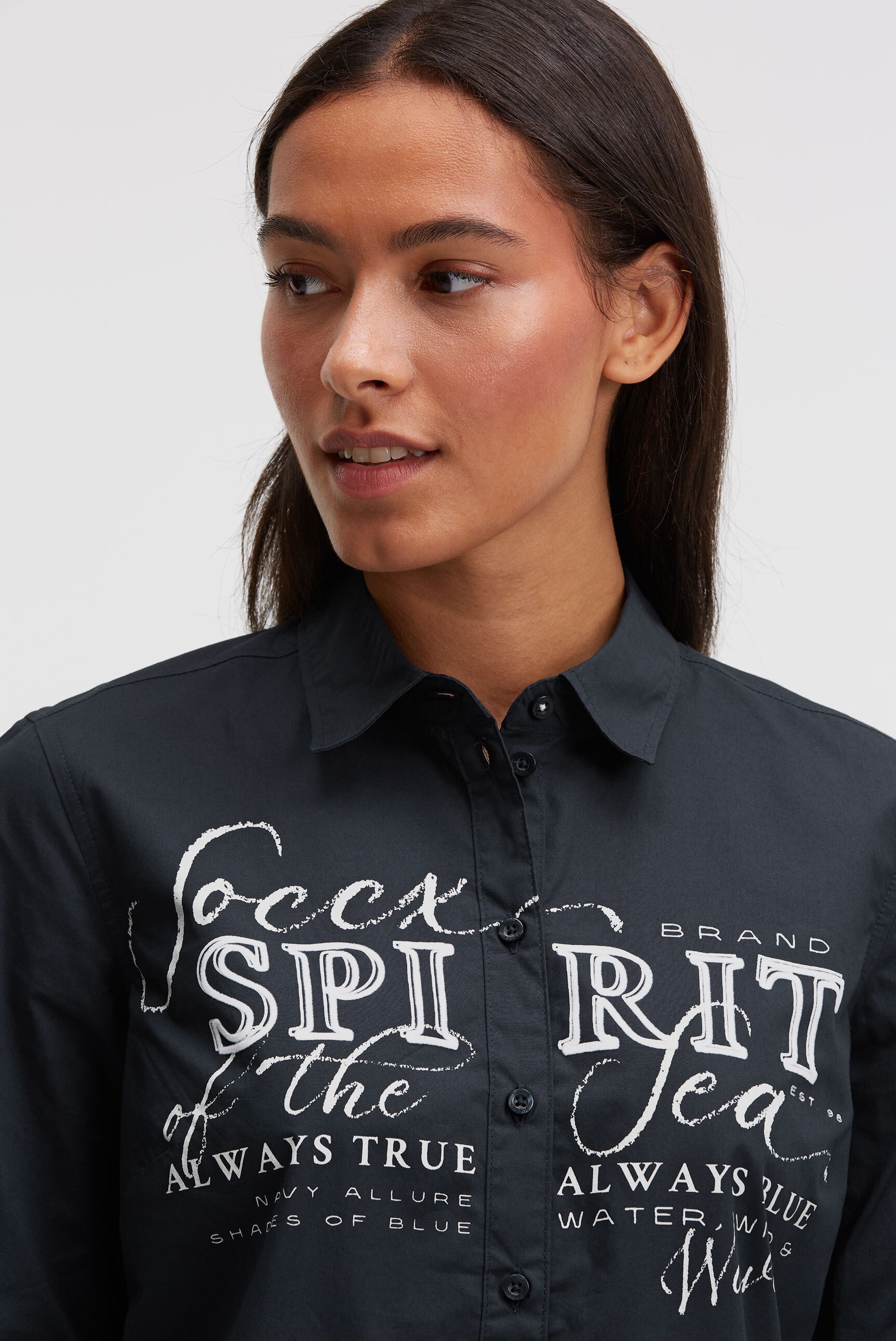 SOCCX Langarmbluse mit Kellerfalte im Rücken