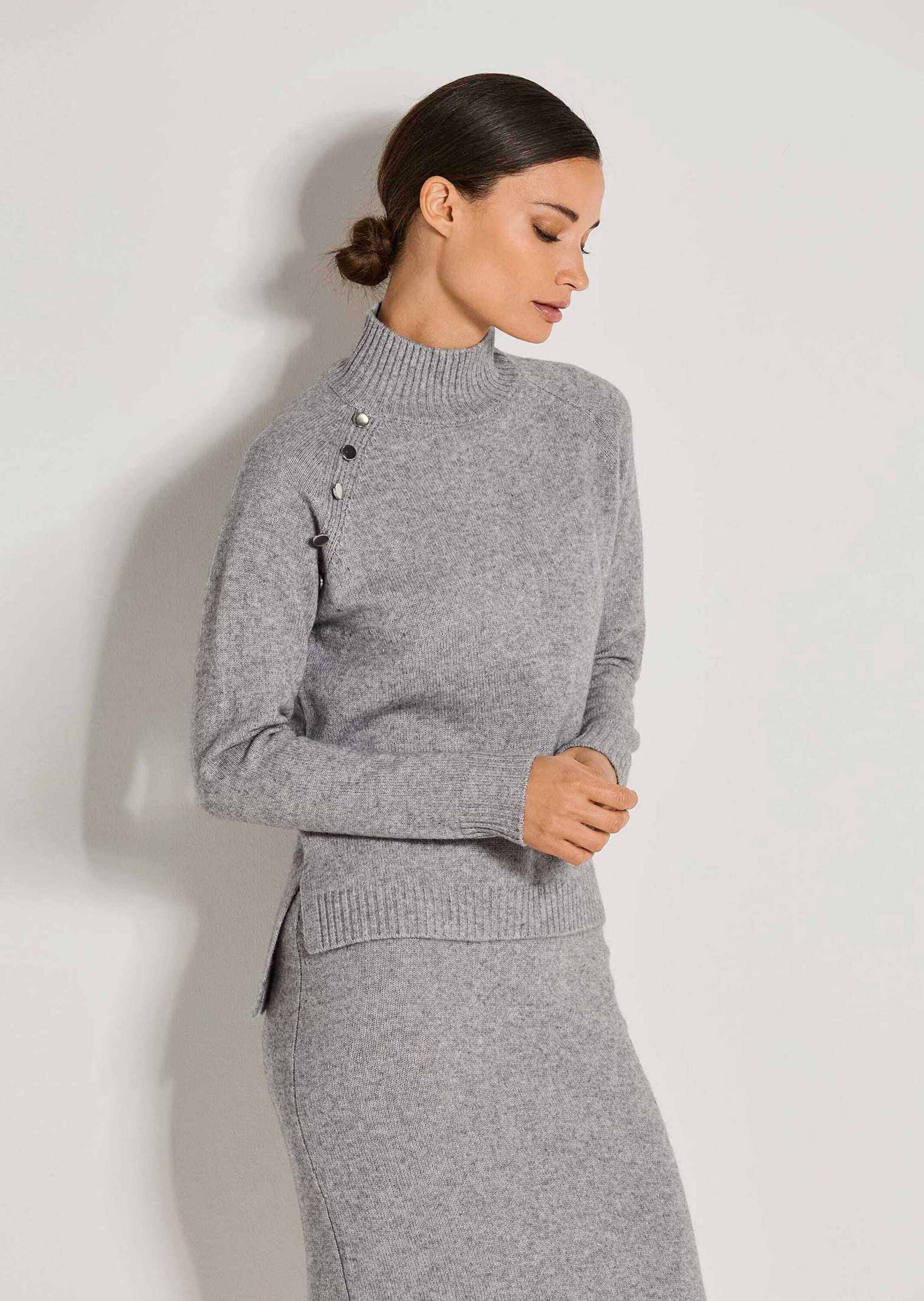 Thumbnail - MADELEINE Longpullover "Strickpullover Hochwertiger Wollpullover mit Stehkragen" Schmuckknöpfe