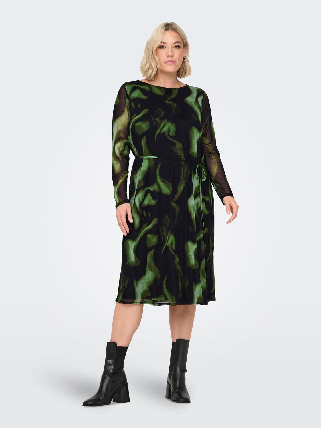 ONLY CARMAKOMA Chiffonkleid "CARFOREST LIFE LS BOATNECK BLK DRESS JRS", Som günstig online kaufen
