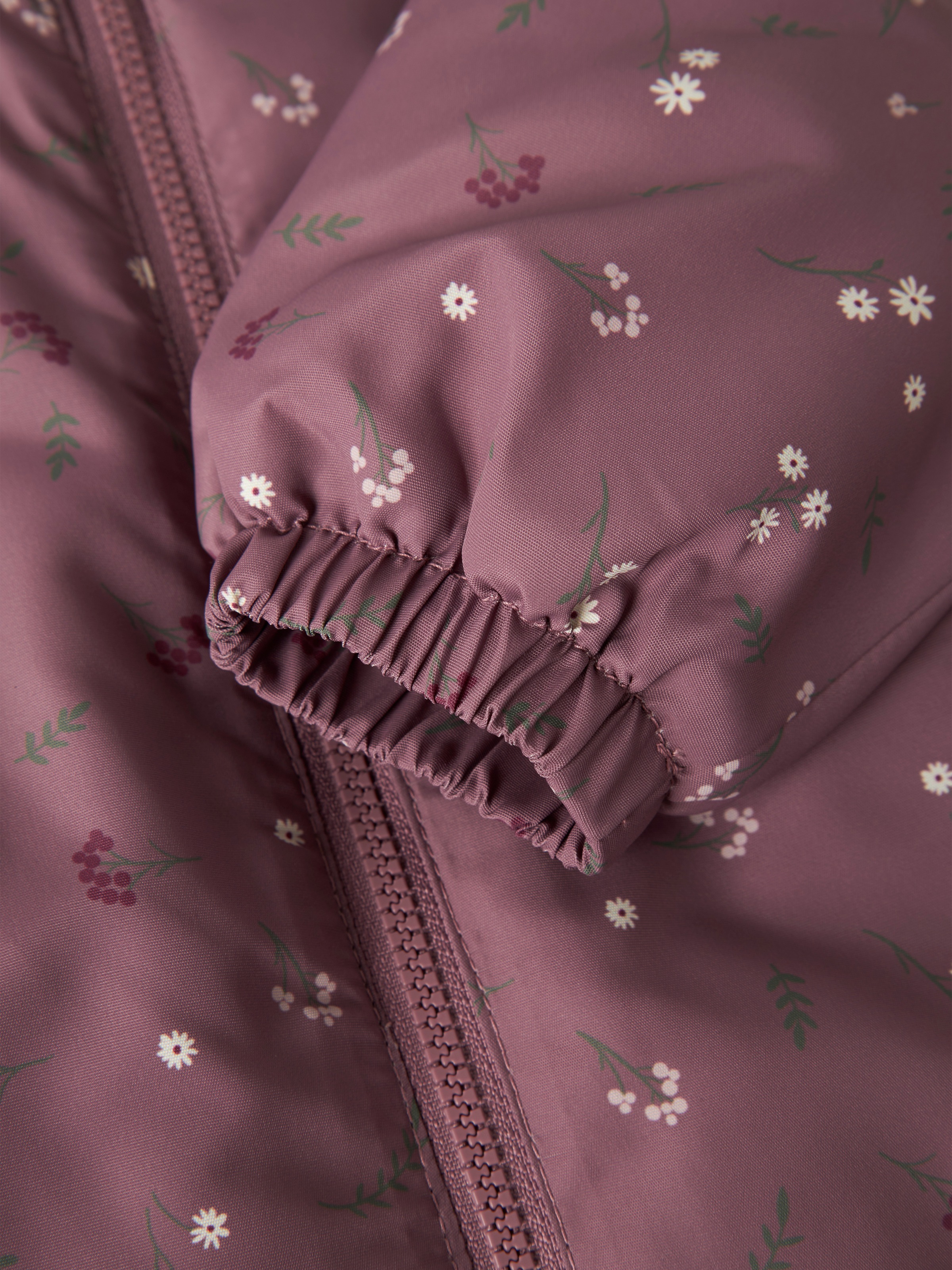 Name It Allwetterjacke »NBFMAXI JACKET PA AOP1« mit Kapuze Kunstfaser, mit abnehmbarer Kapuze