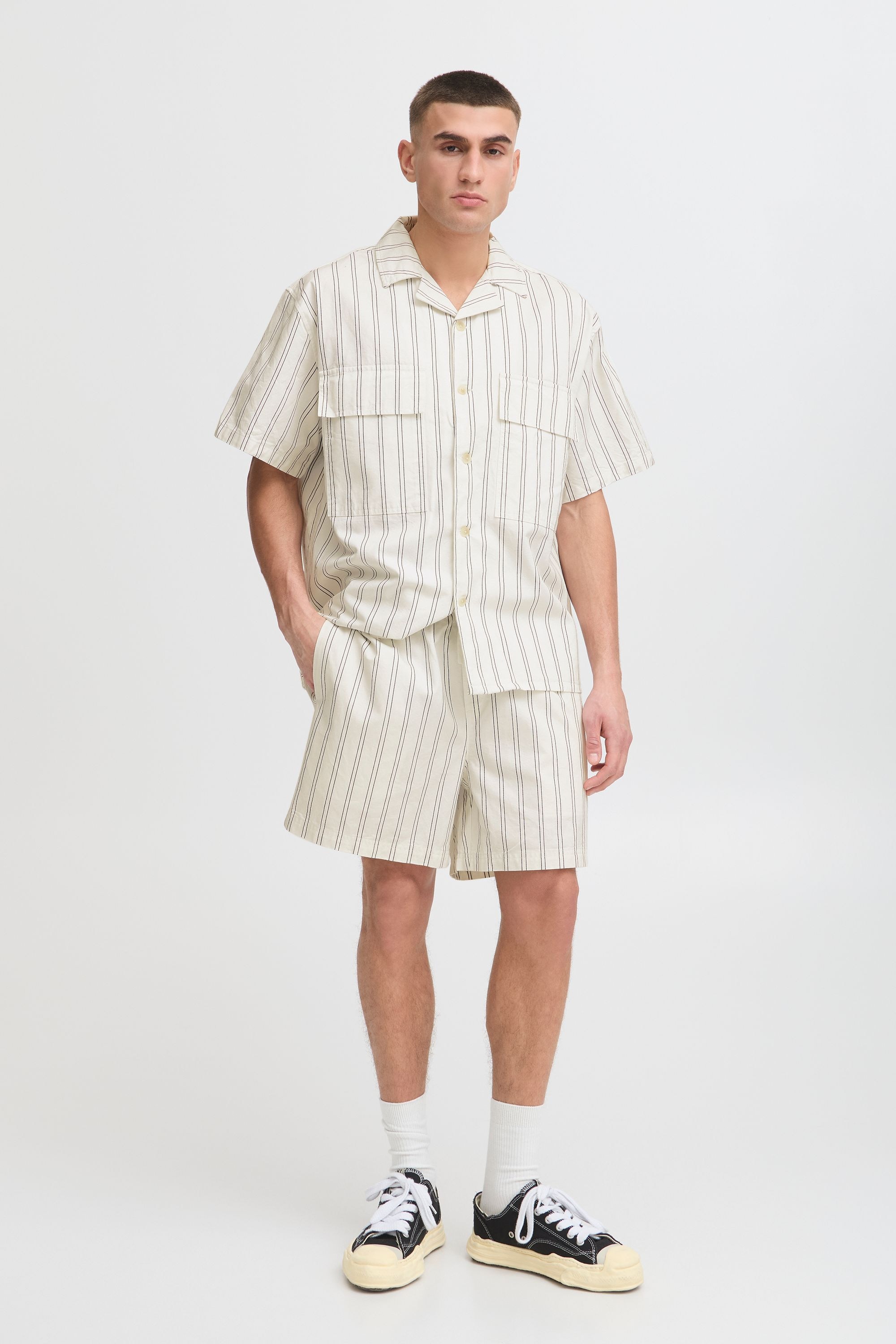 !Solid Shorts »Shorts SDALANN«