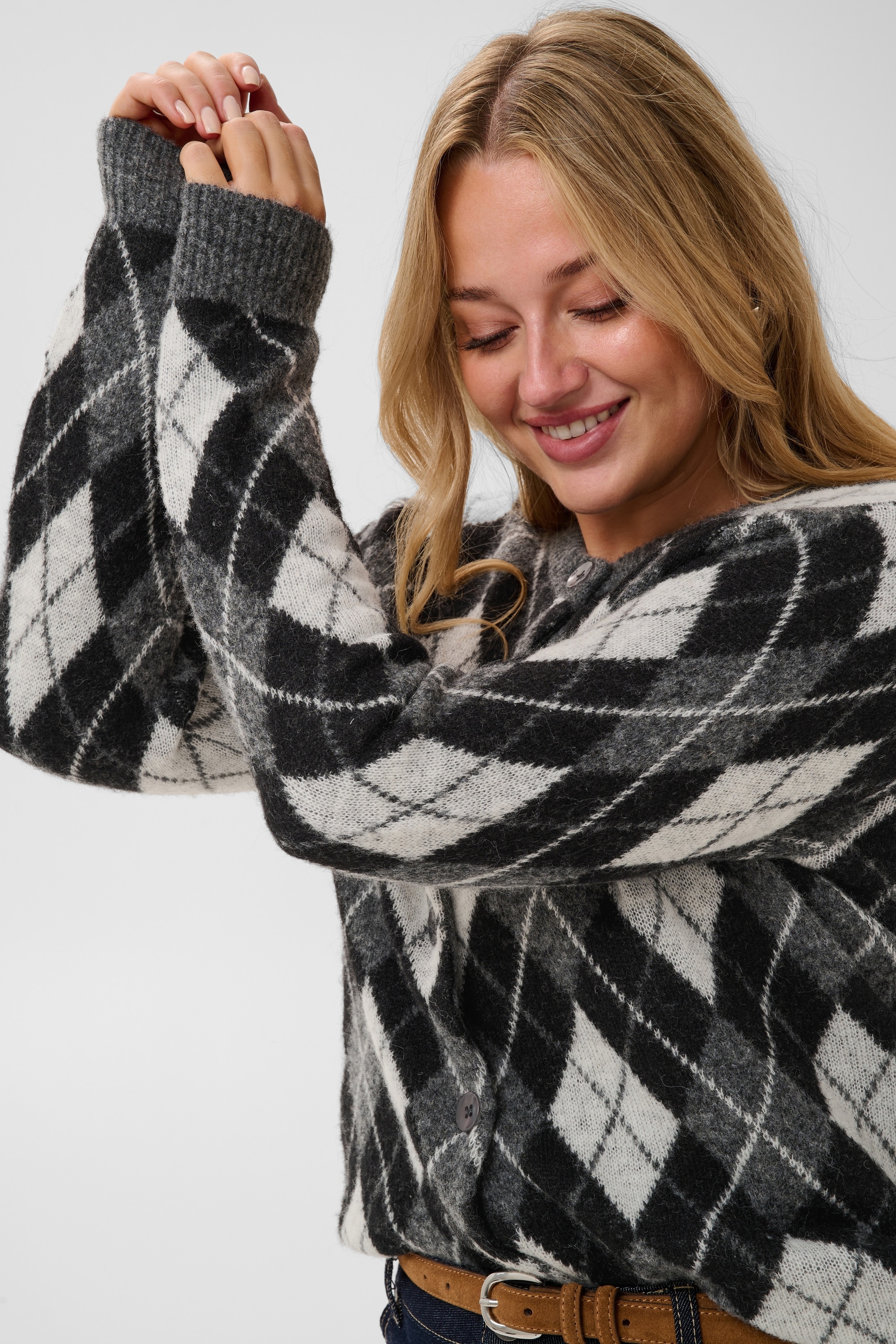 KAFFE Curve Strickjacke »KAFFE Curve Strickjacke KCharla«