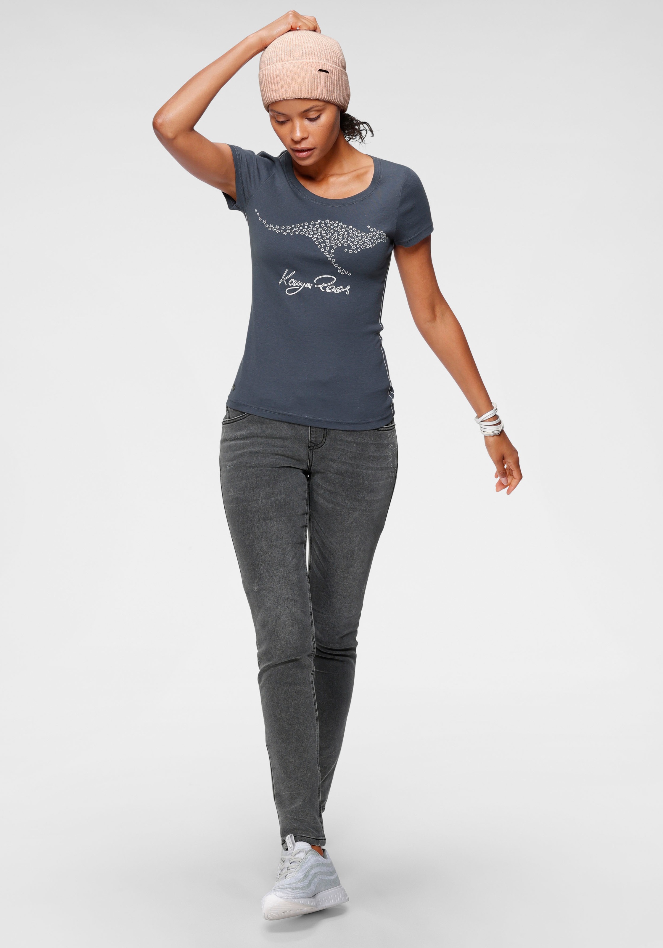 KangaROOS T-Shirt Kurzarm, sehr figurbetonte Passform günstig online kaufen