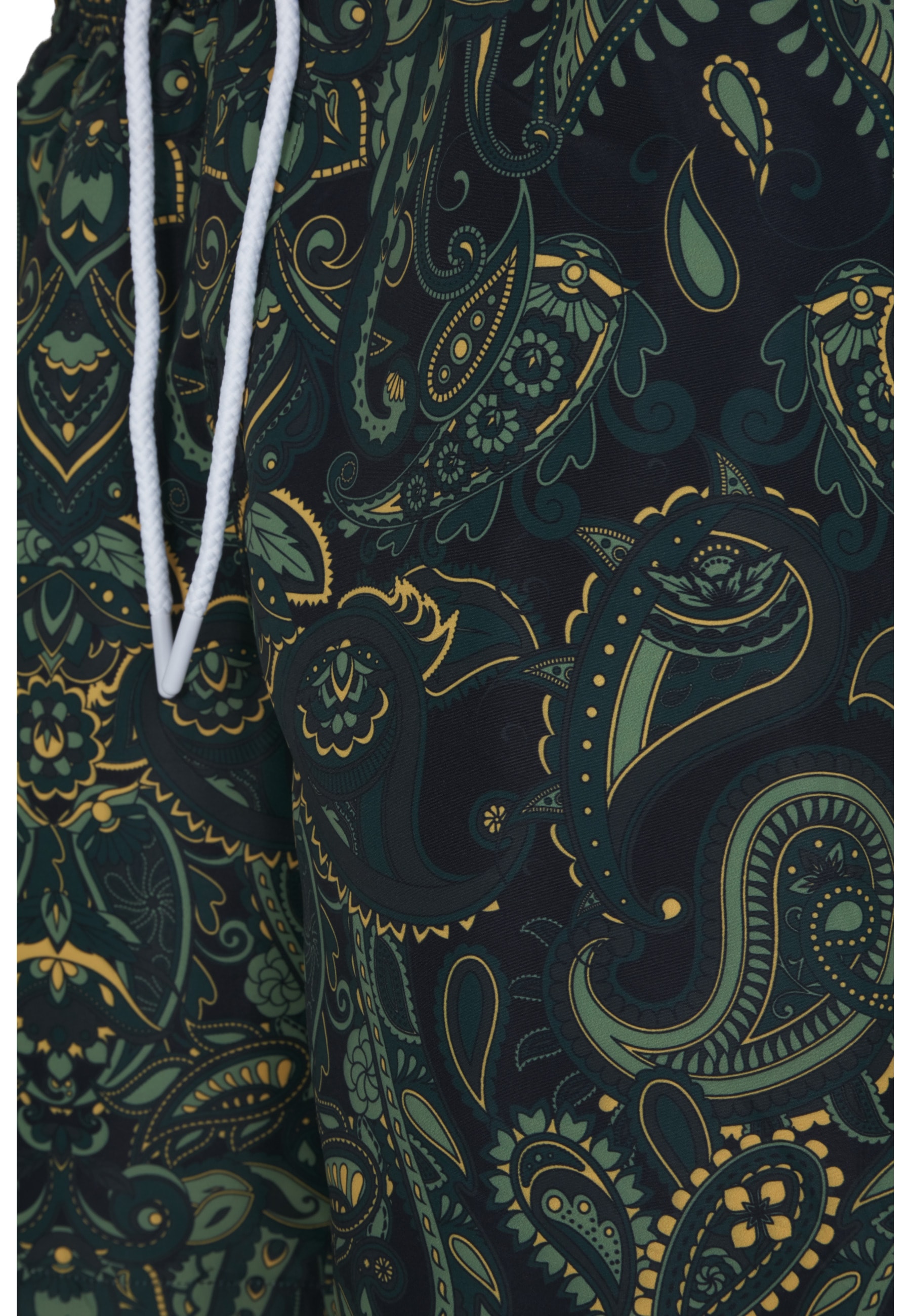 URBAN CLASSICS Badeshorts »Urban Classics Herren Paisley Swim Shorts«