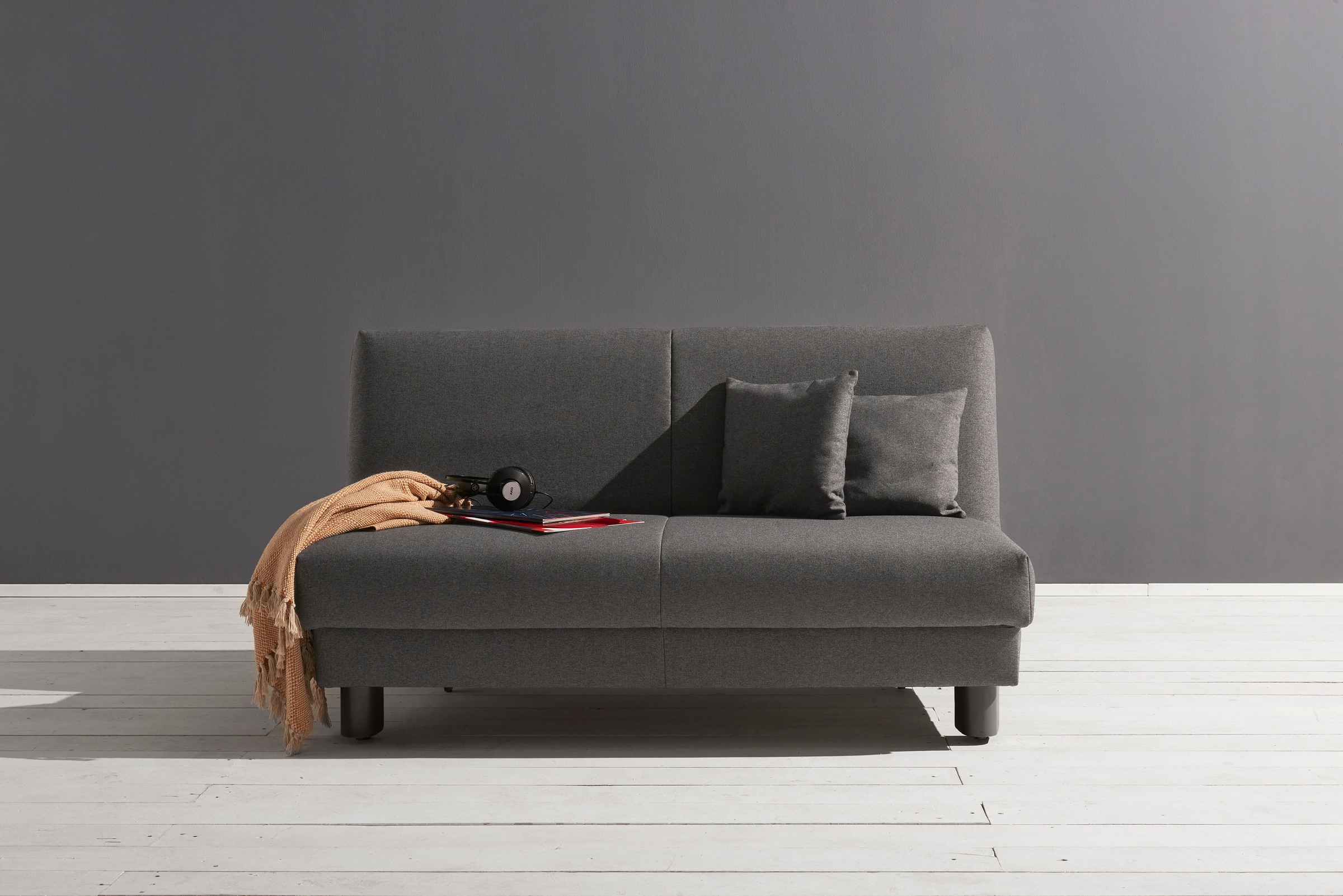 ell + ell Schlafsofa »Enny«, Liegefläche Breite 155 cm, Liegehöhe 45 cm, Füße schwarz, Rückenlehne