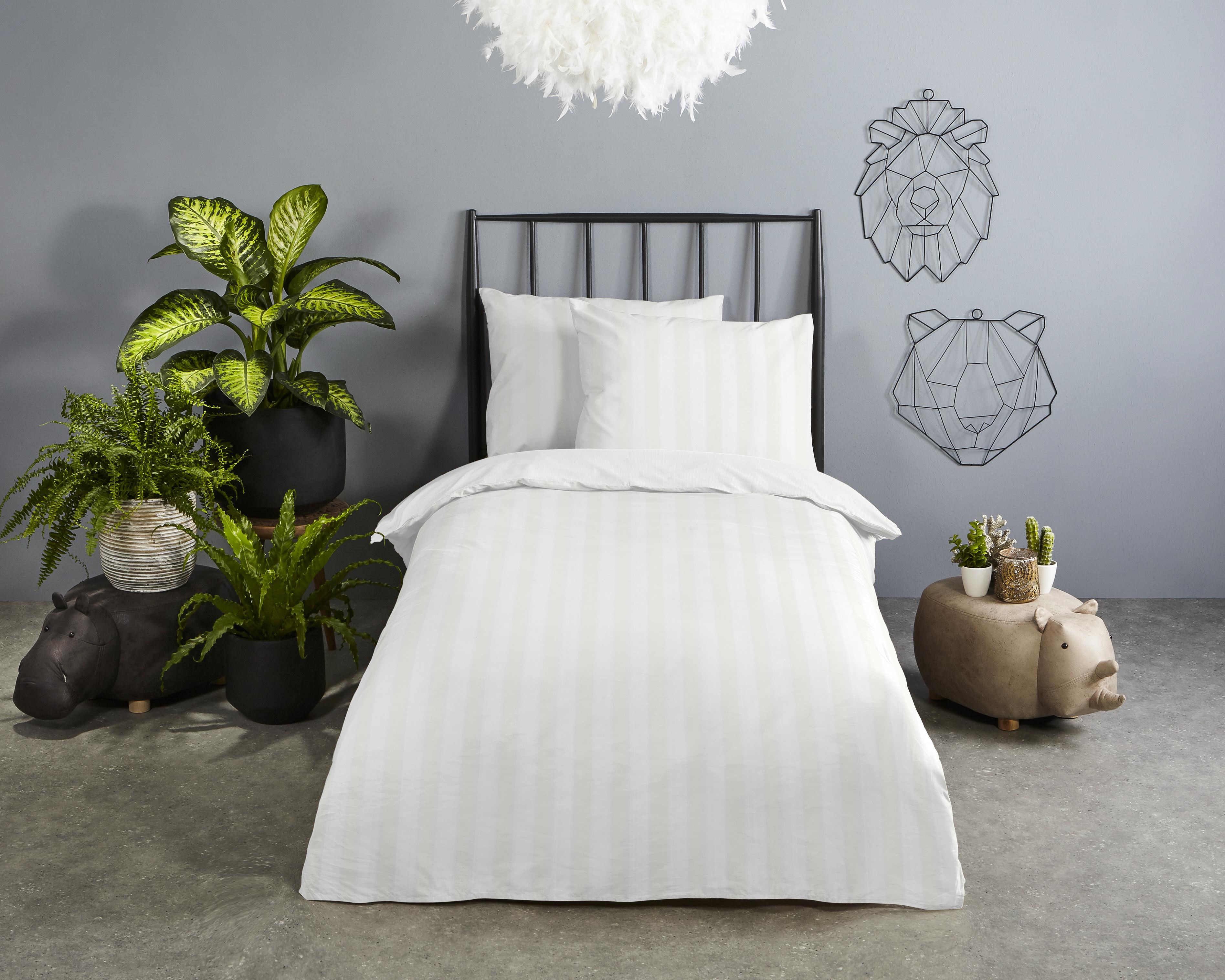 Descanso Babybettwäsche "Hotel Sevilla" 2 Satin, Reißverschluss, Wende, Luxe, Streifen, uni