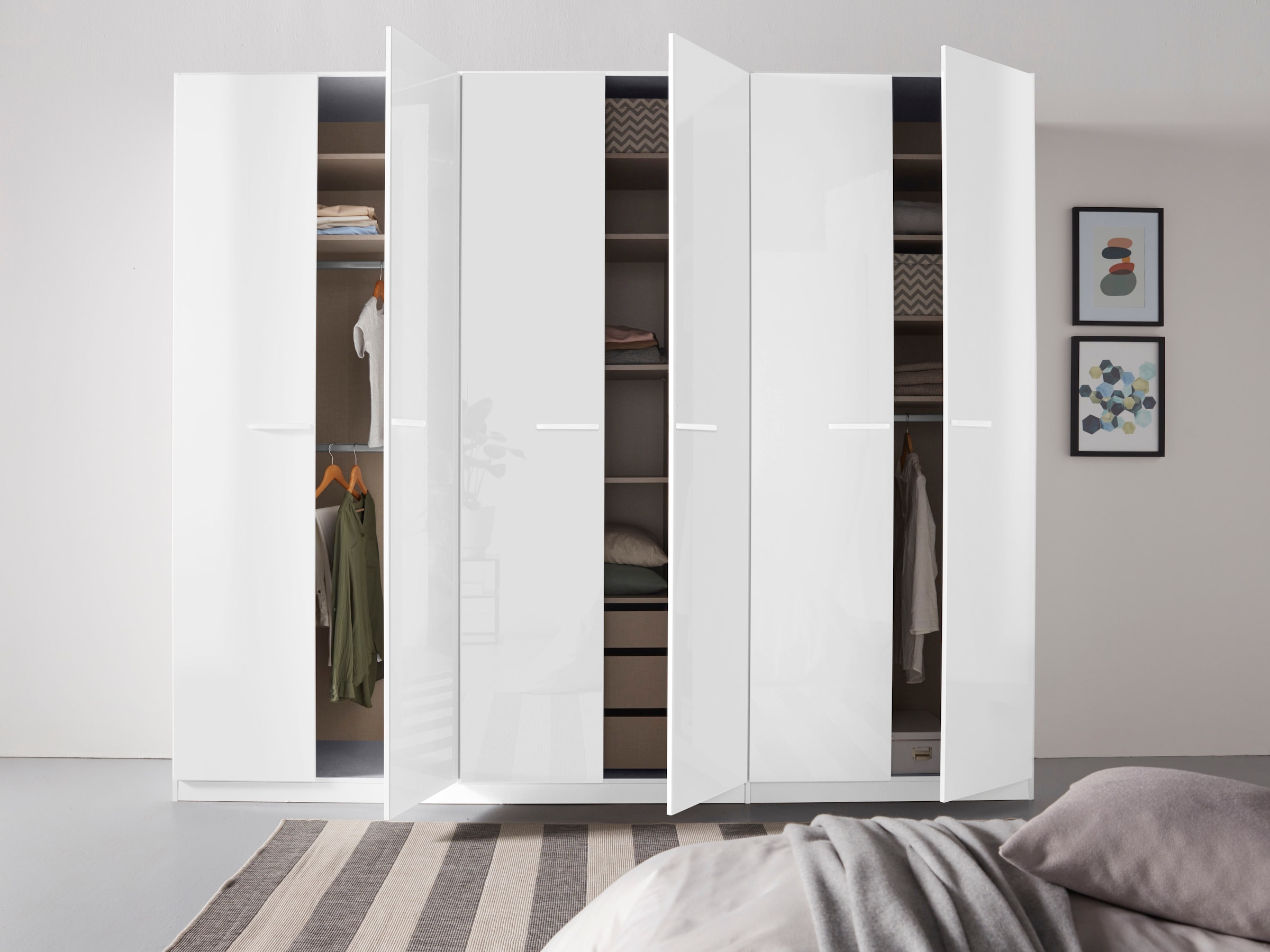 rauch Drehtürenschrank »Kleiderschrank Schrank Garderobe TOPSELLER OTELI inkl. Inneneinteilung«, mit 3 Innenschubladen extra Böden optional mit Spiegel MADE IN GERMANY