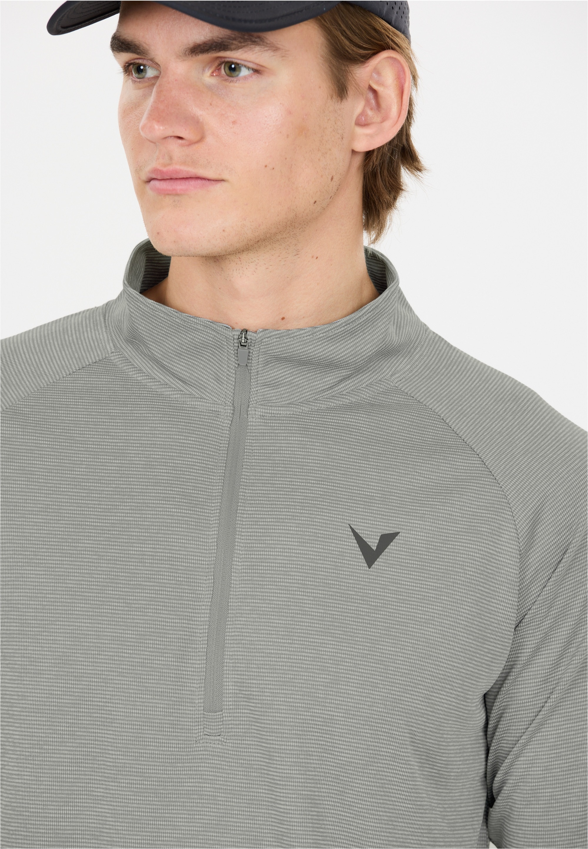 Virtus Strickpullover »Malt« mit atmungsaktiver Funktion