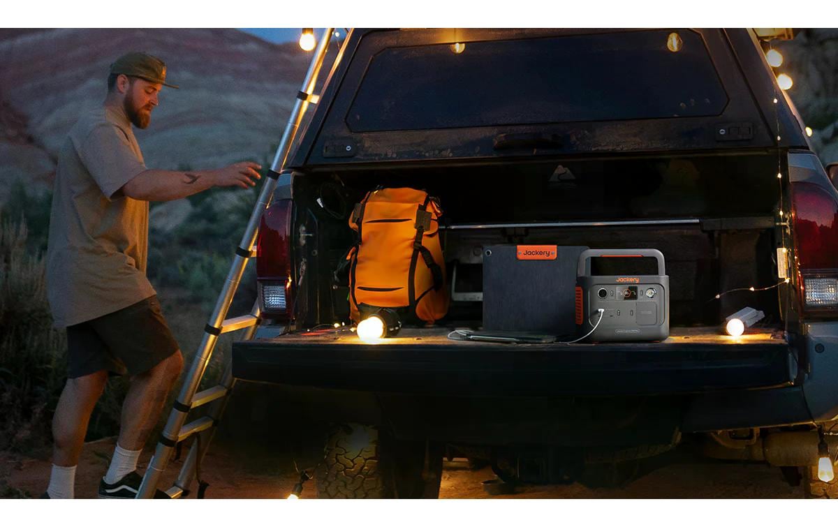 Jackery Stromerzeuger »Explorer 300 Plus 288 Wh«