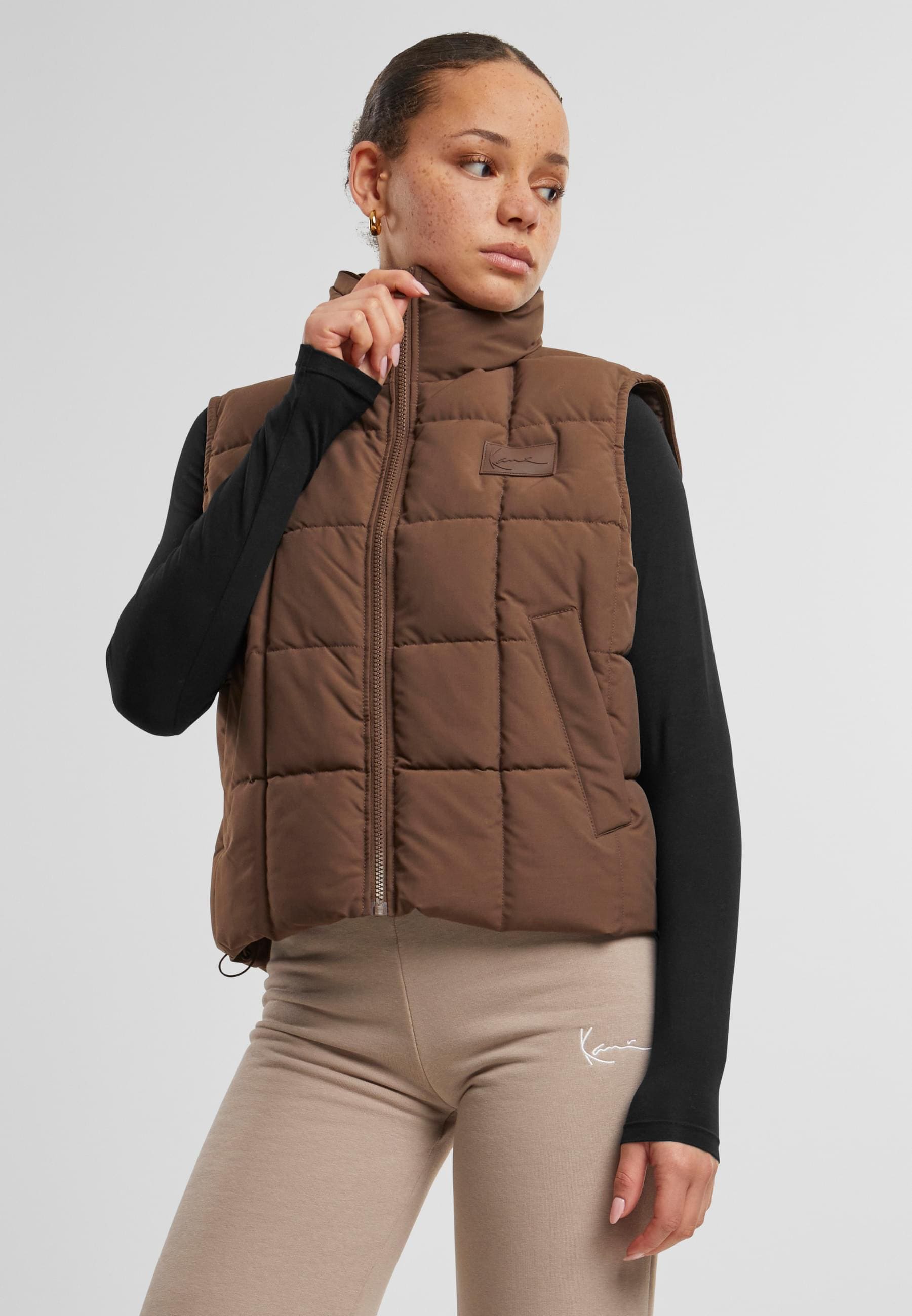 Karl Kani Steppweste »Karl Kani Damen KW224-023-1 KK Small Signature Quilted Vest«, (1 tlg.)