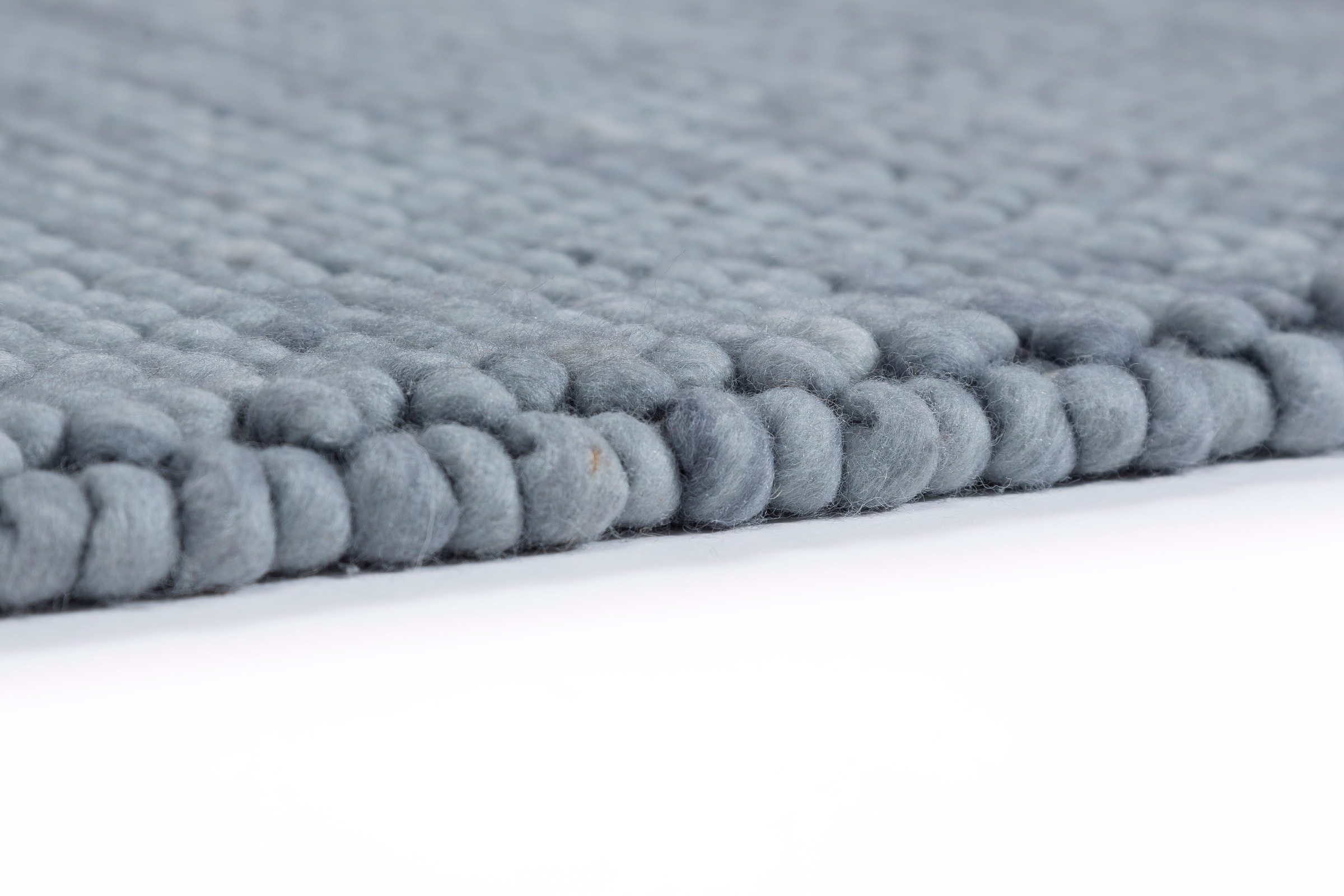 Wollteppich "Poppy 6024", blau (hellblau), B:70cm H:18mm L:140cm, Wolle, SCHÖNER WOHNEN-KOLLEKTION, Teppiche, hochwertiger Handweb, Wolle, Wohnzimmer, Schöner Wohnen Kollektion 3