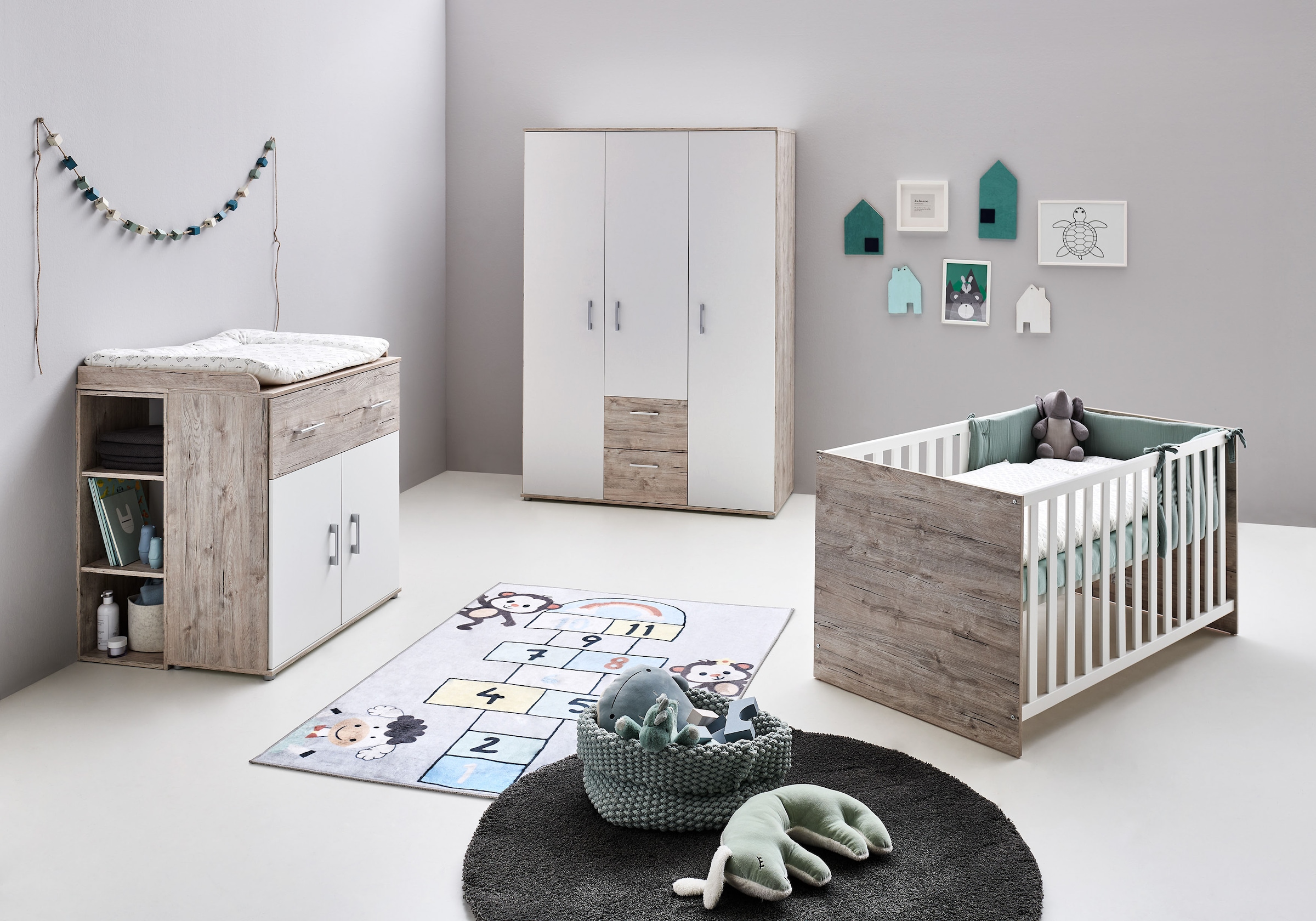 Lüttenhütt Babyzimmer-Komplettset »Rieke«, (Set, 4 tlg., Kinderbett, Regal, Schrank, Wickelkommode), Made in Germany; mit Kinderbett, Regal, Schrank und Wickelkommode