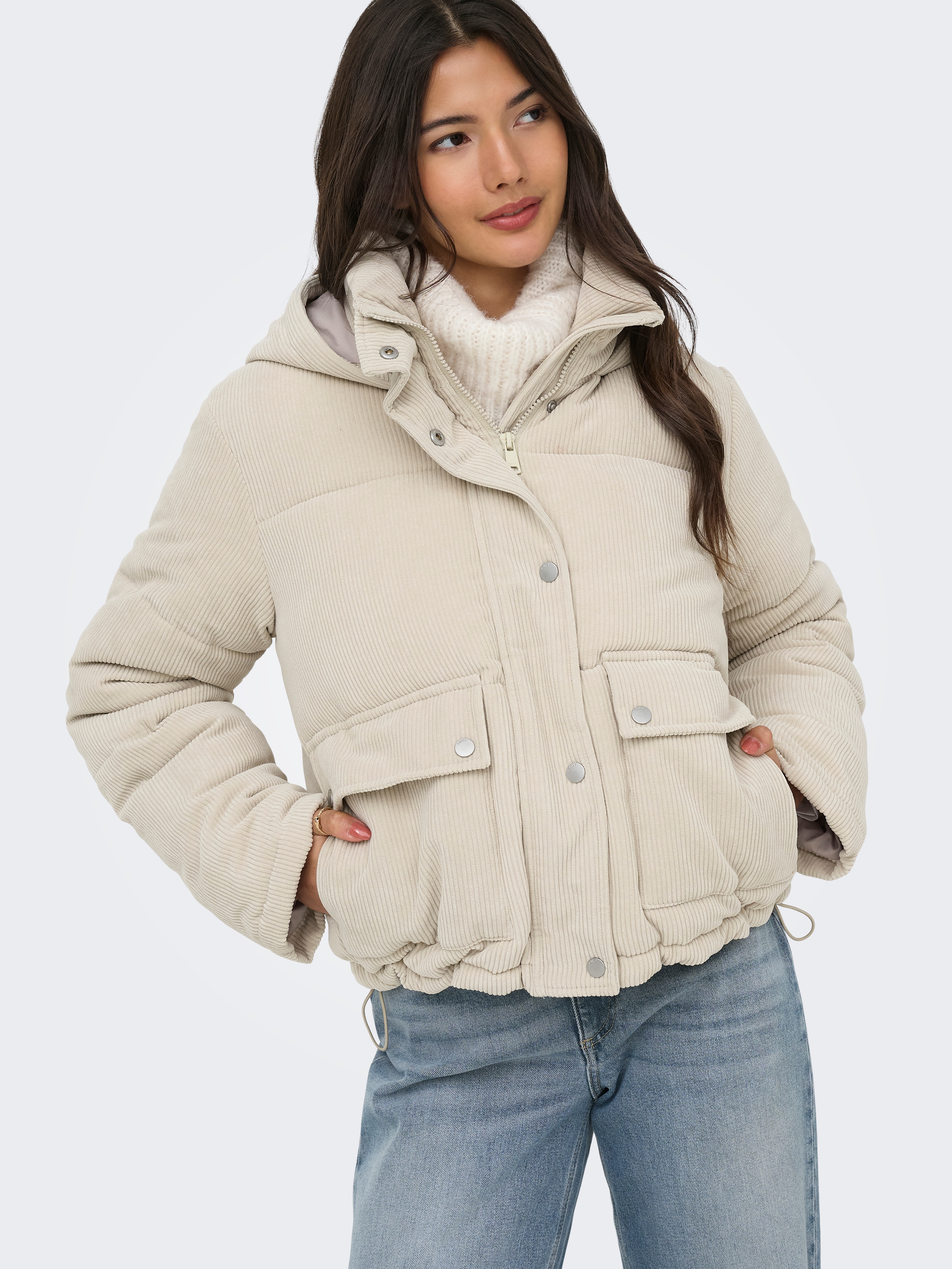 ONLY Steppjacke "ONLZAHARA CORDUROY PUFFER CC OTW" mit Kapuze Kunstfaser