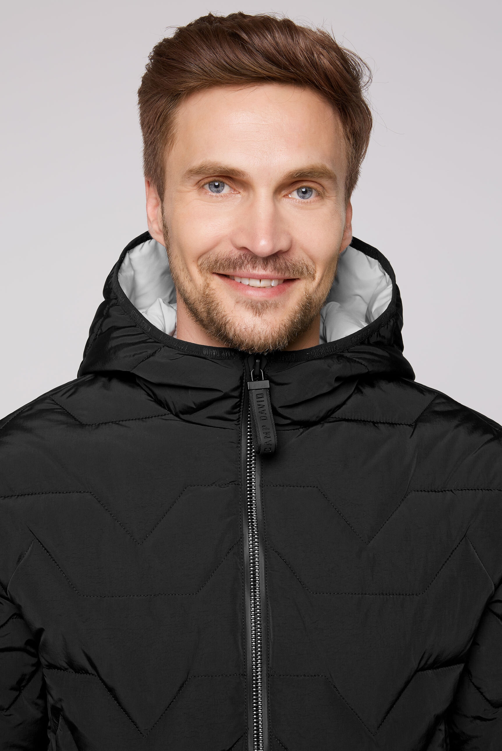 CAMP DAVID Winterjacke, mit Kapuze, mit elastischem Saumabschluss