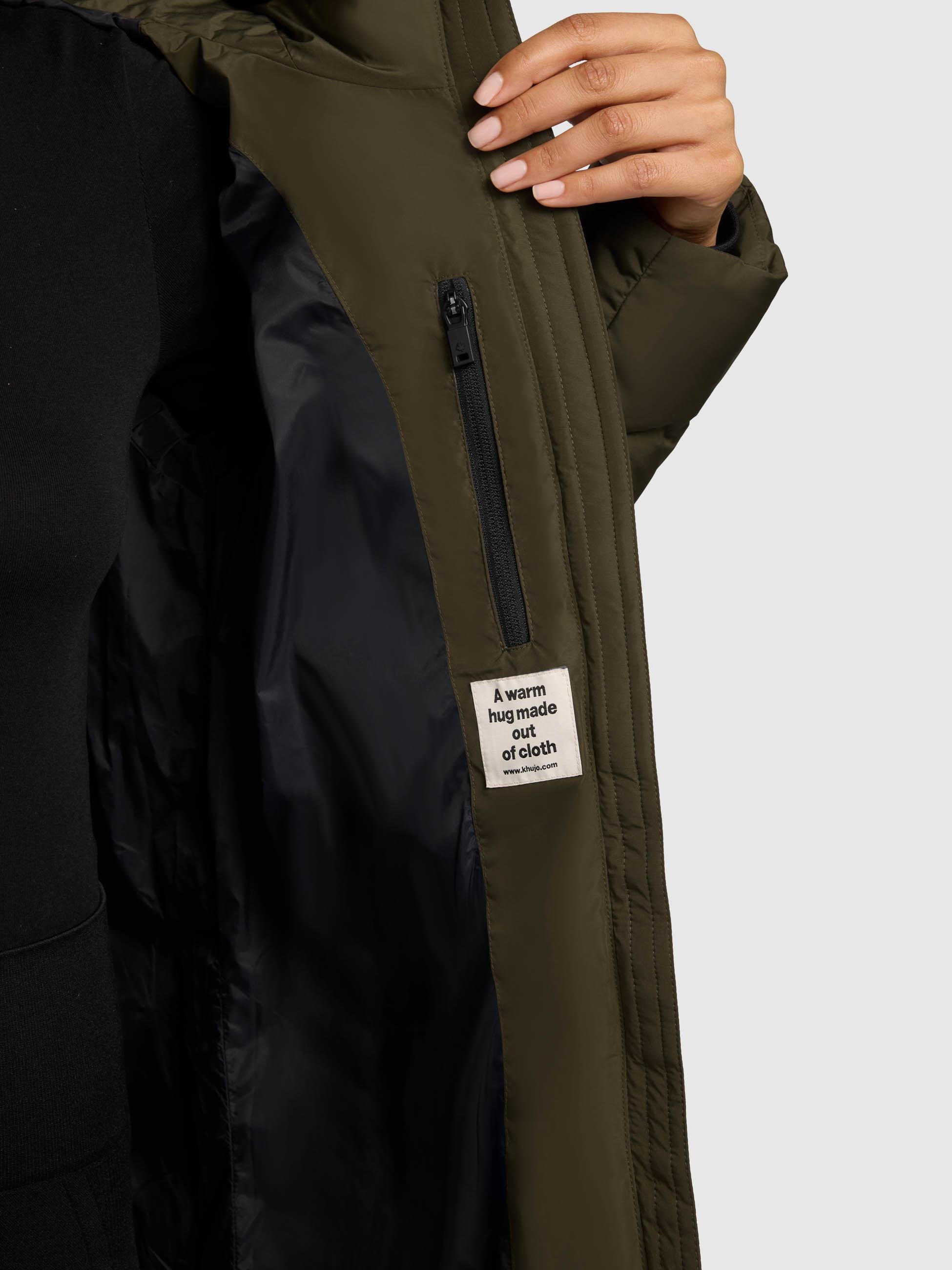 khujo Steppmantel »Jilias5-YM«, warmer Damen Wintermantel mit Kapuze und großen Taschen