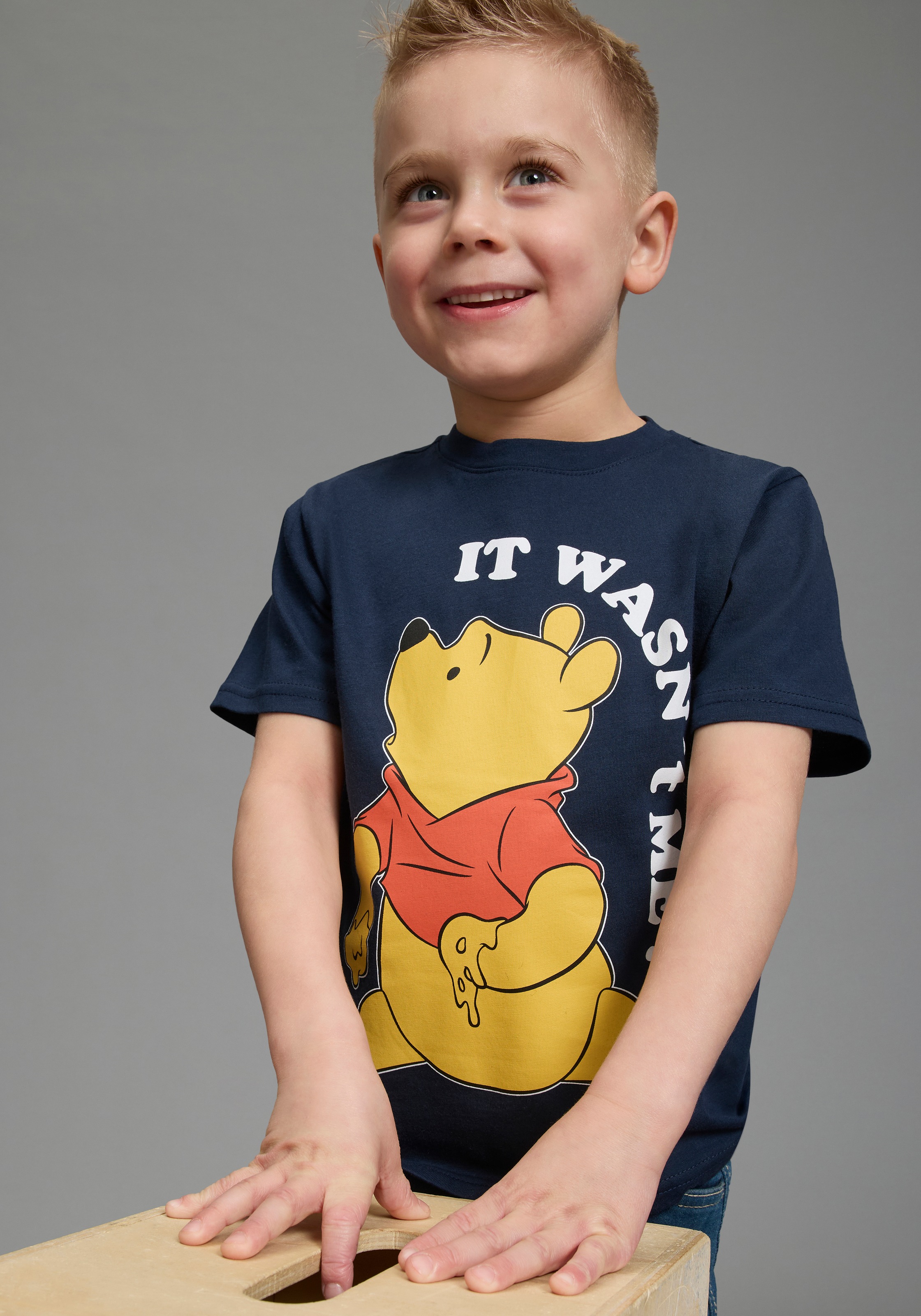 KIDSWORLD T-Shirt »WINNIE Pooh: it wasn't me - Disney Shirt« normale Schnittform, Kurzarm, bedruckte Optik, aus Baumwolle