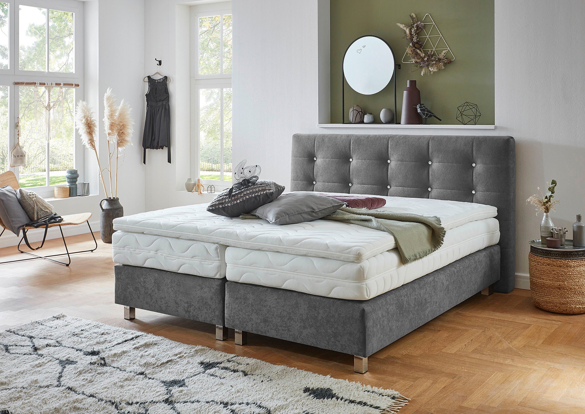 Westfalia Schlafkomfort Boxspringbett, mit Knöpfen in Kristalloptik, wahlweise mit Topper