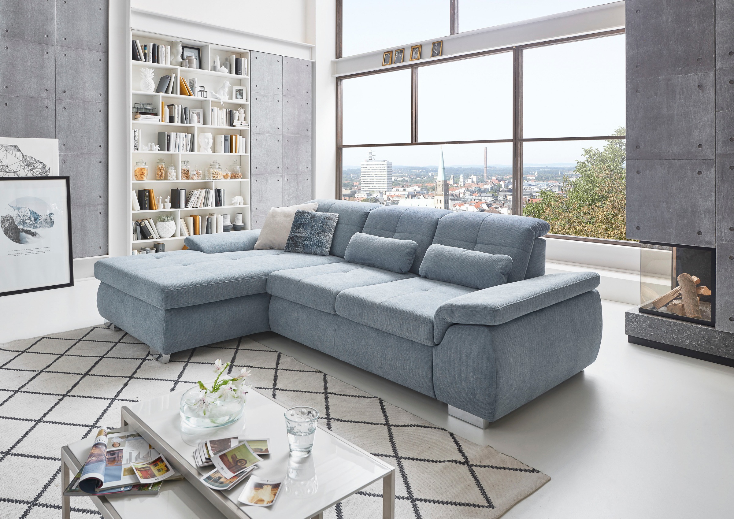 Die PlanBar Ecksofa »MP-IN16037 L-Form mit Federkern-Polsterung«, mit Sitztiefenverstellung & Zierkissen