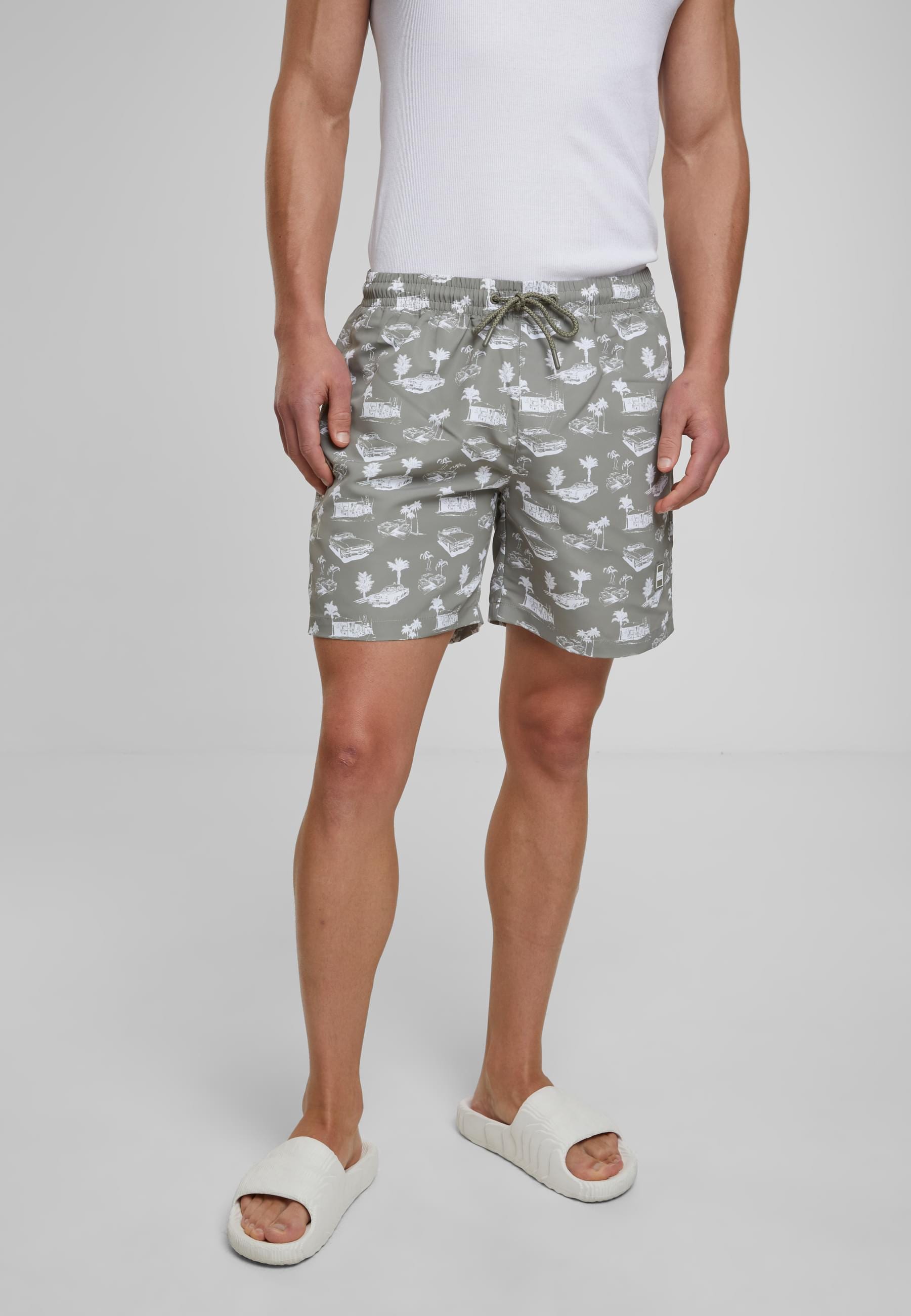 URBAN CLASSICS Badeshorts »Urban Classics Herren Pattern Swim Shorts«