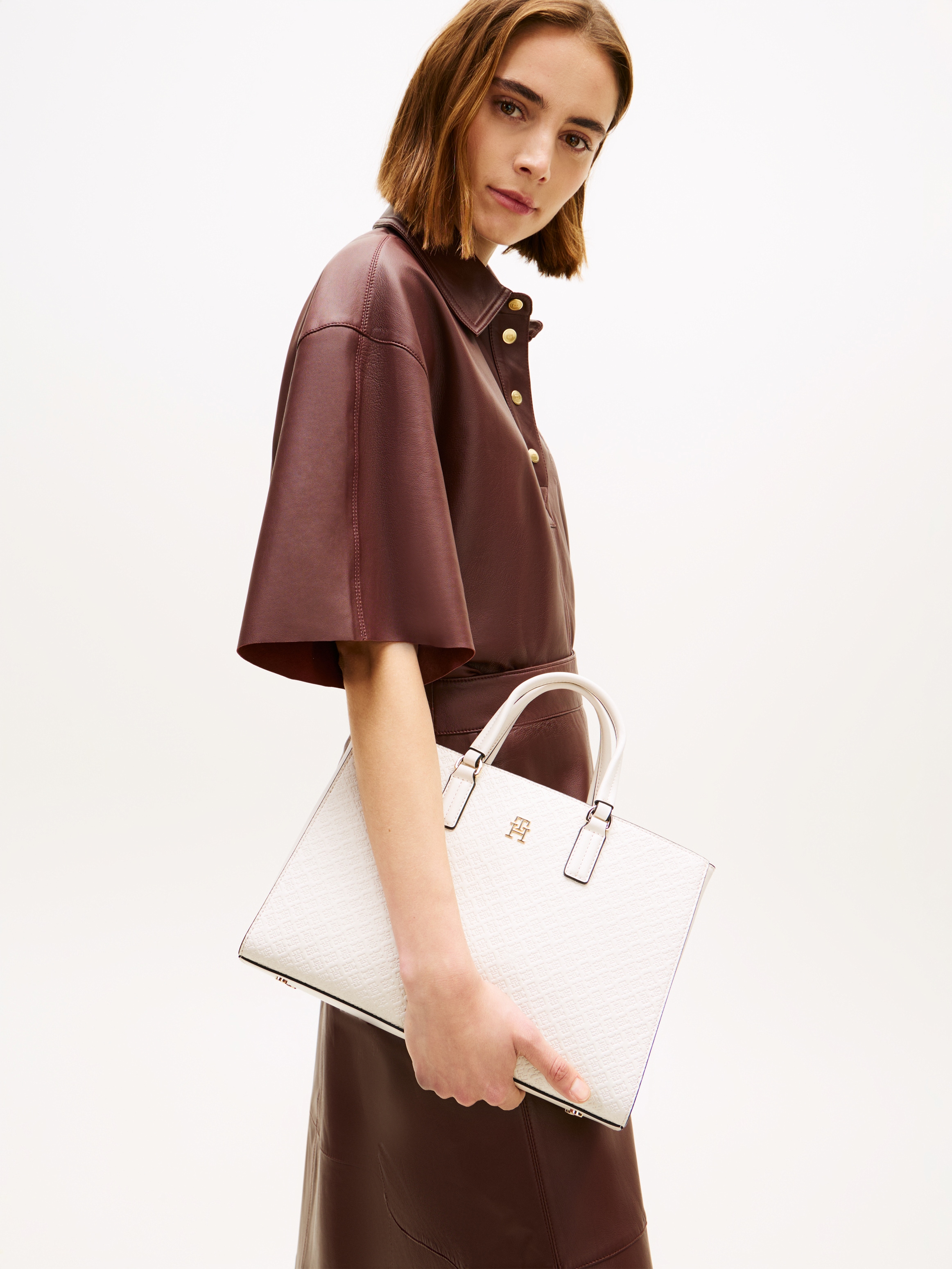 Tommy Hilfiger Henkeltasche »TH DAILY SATCHEL MONO« Damen Tragetasche, Handtasche mit Allover TH-Logoprägung