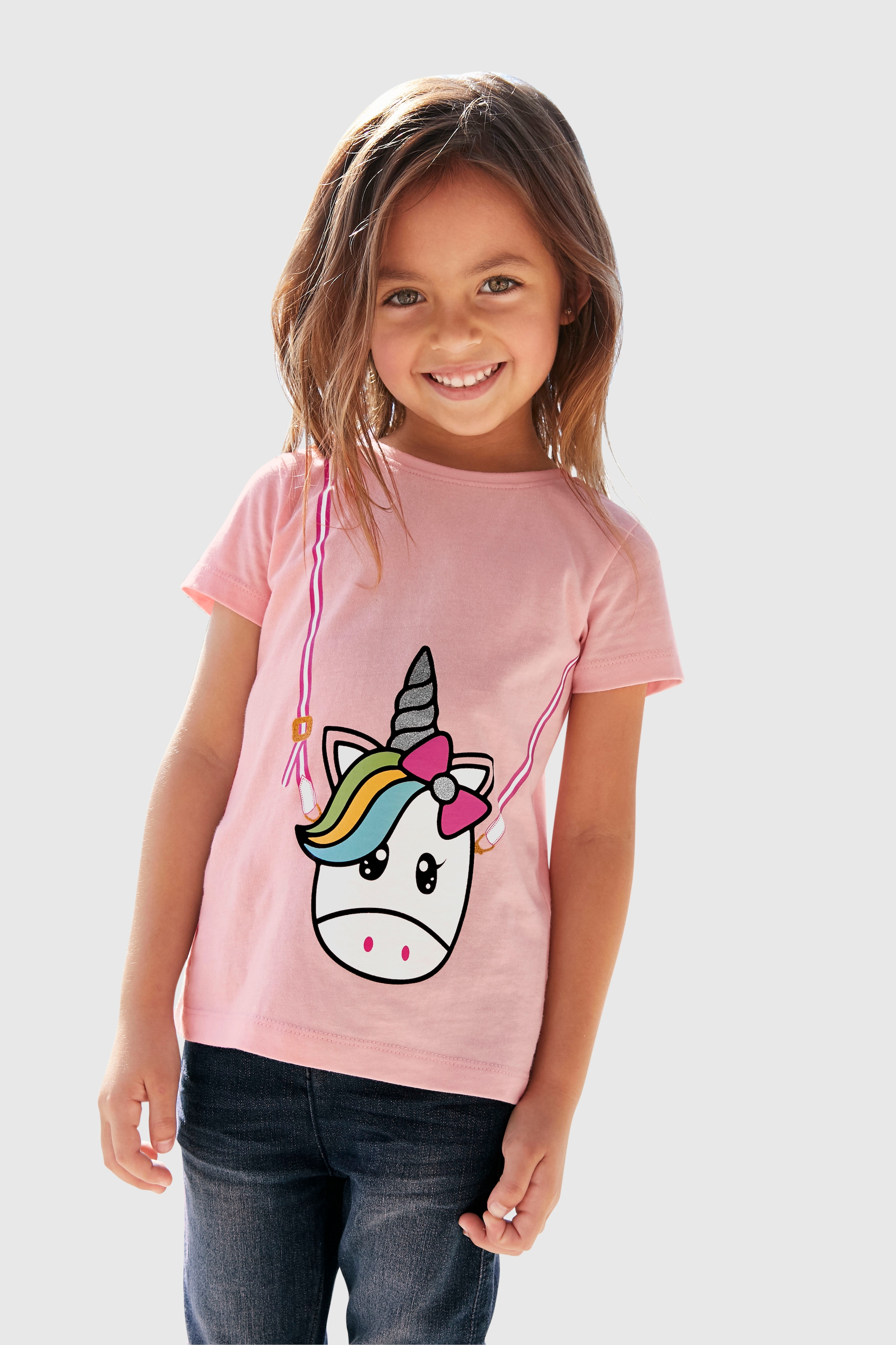 KIDSWORLD T-Shirt »für kleine Mädchen«, Kurzarm, basic geschnittene Passform, mit Glitzerdetails und Print