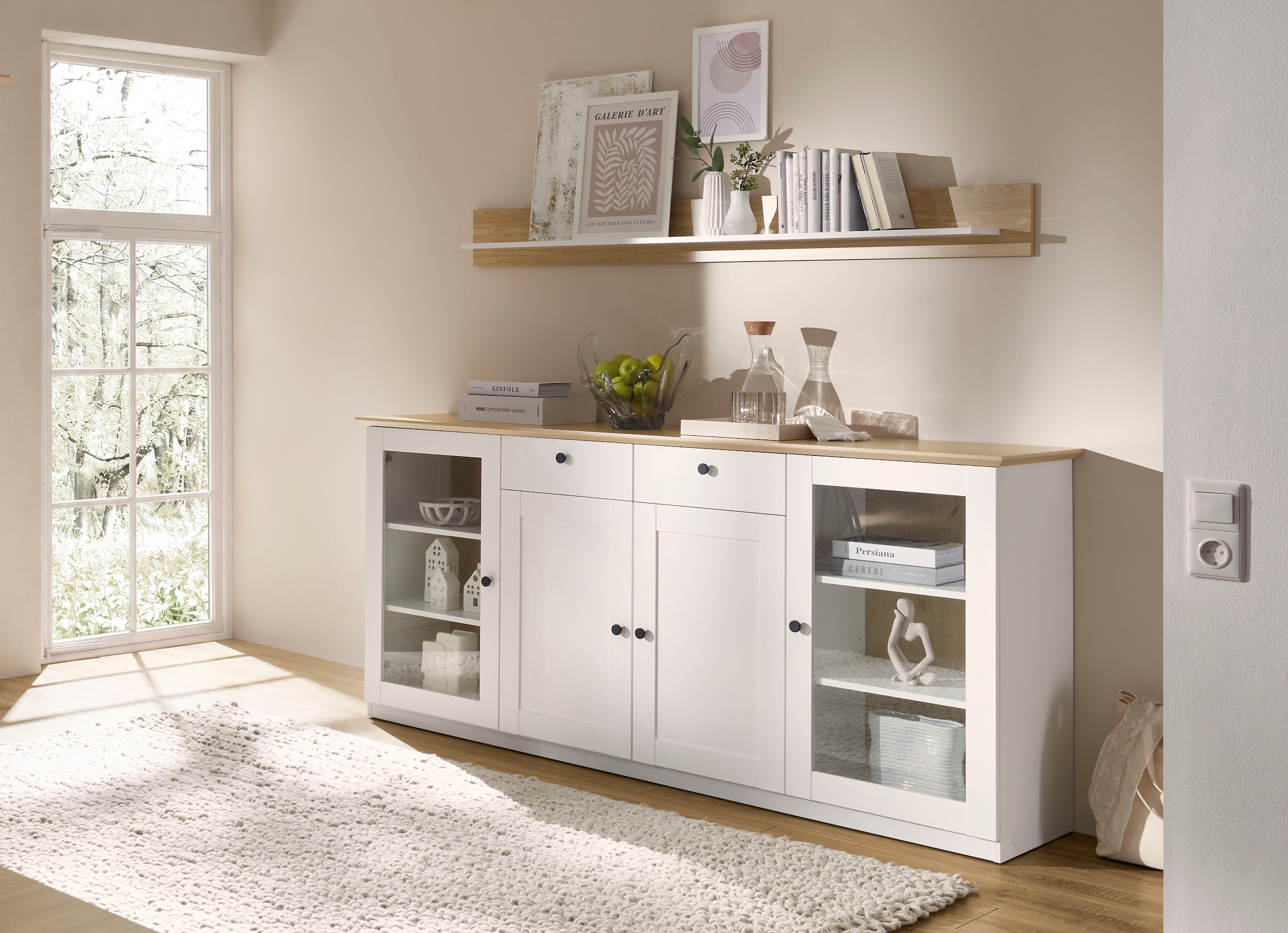 OTTO home Sideboard »Brest, Schrank im Landhausstil, Kommode, zeitloses Stauraumelement« schwarze Metallgriffe, ausreichend Stauraum, Glastüren, 204 cm breit