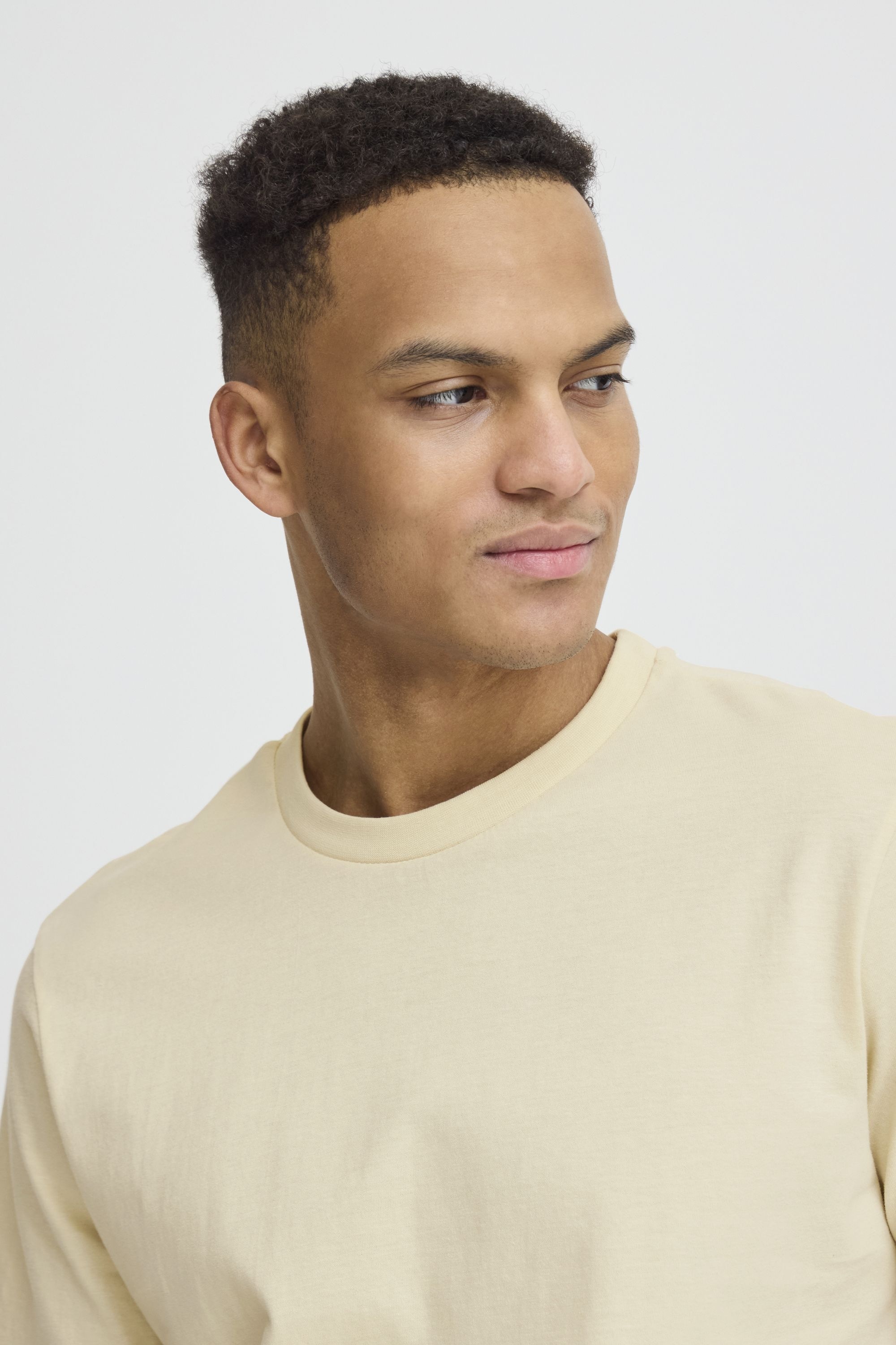 Blend Rundhalsshirt »Rundhalsshirt BHVAGO«
