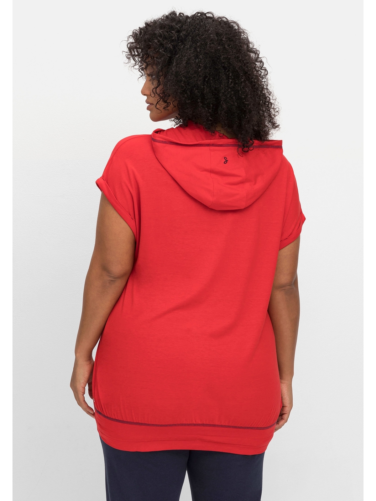 Sheego T-Shirt »Große Größen«, mit | BAUR Kapuze online bestellen und Saumbund