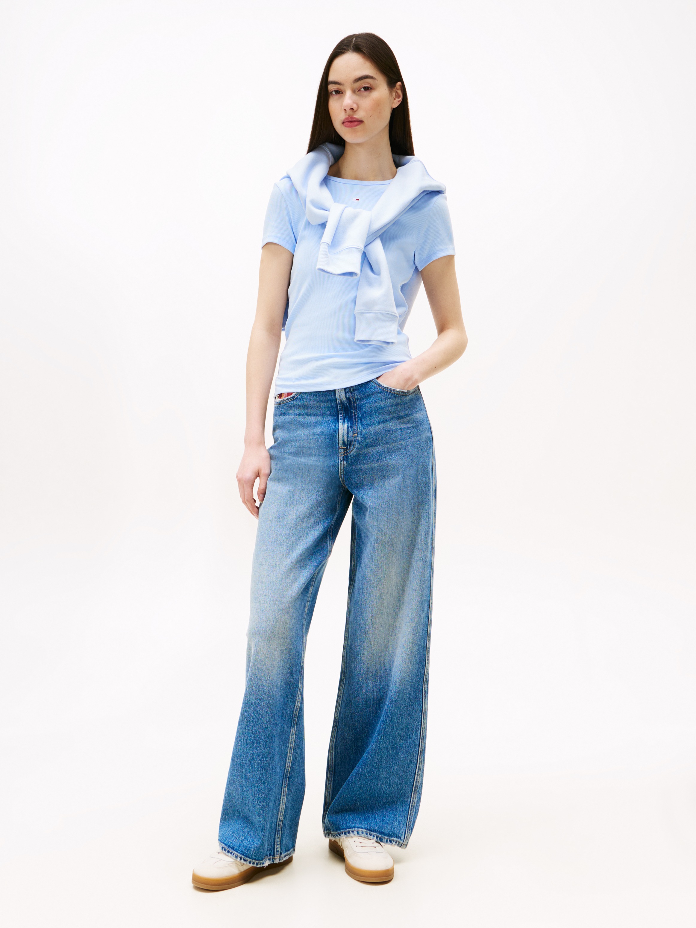 Tommy Jeans Kurzarmshirt »TJW SLIM ESSENTIAL RIB SS EXT«, mit gerippter Struktur