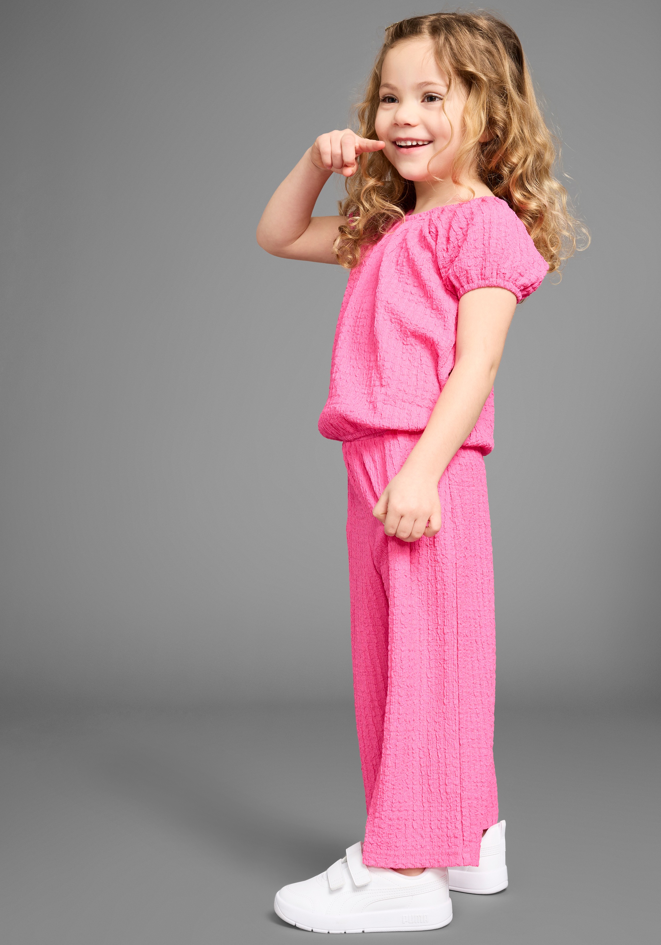 KIDSWORLD Shirt & Hose "Set: Carmen-Top + Hose" Set, 2, 2 Stk. Ganzes Outfit: Shirt mit Raglanärmeln und Hose