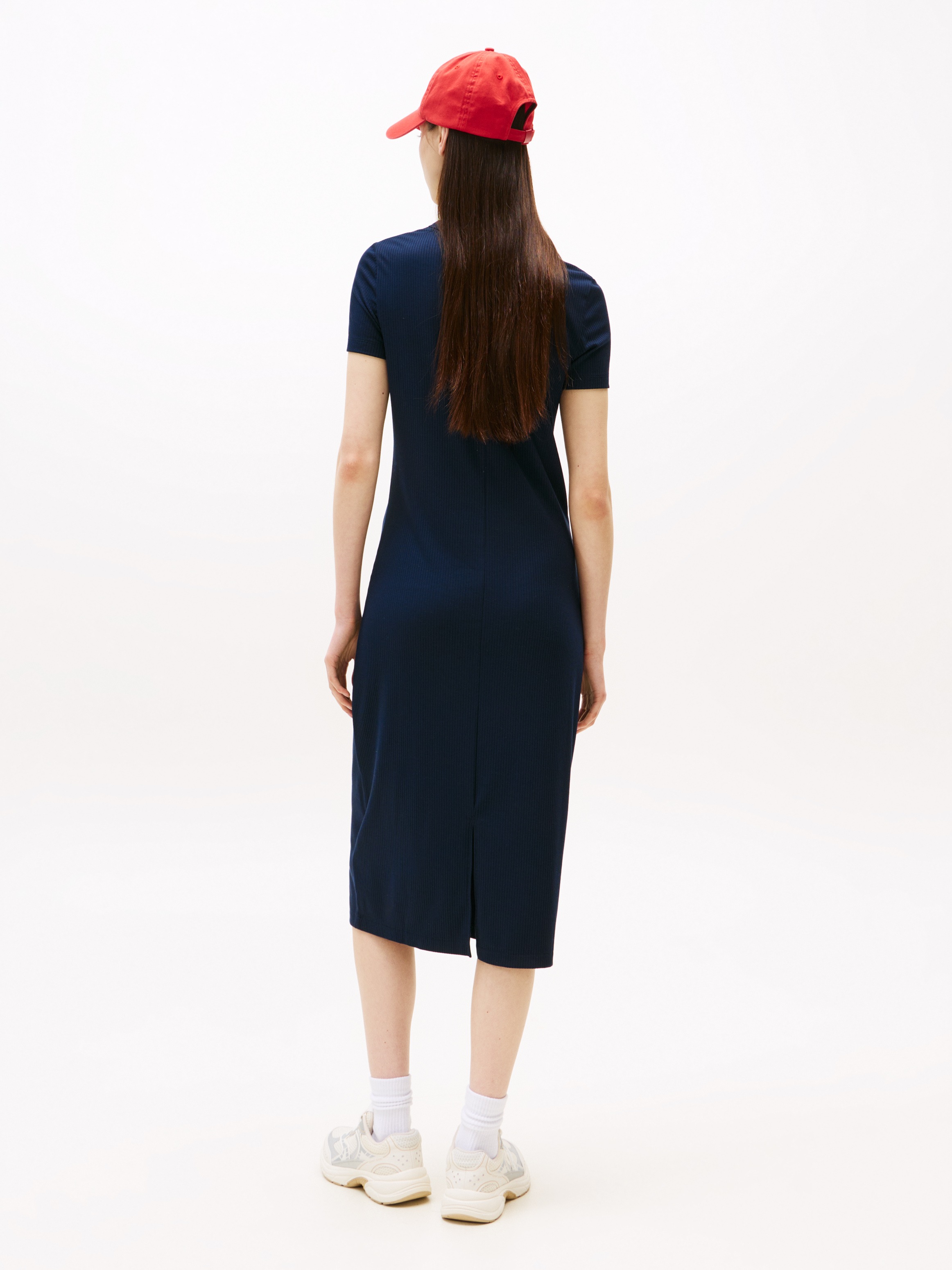 Tommy Jeans Jerseykleid, mit gerippter Struktur, Logostickerei günstig online kaufen