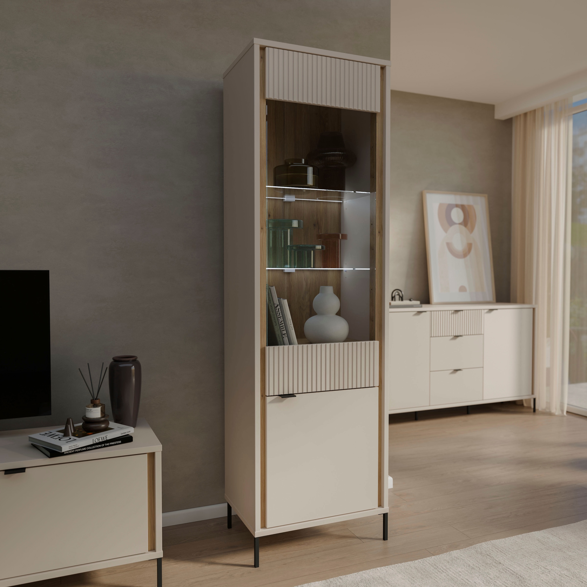 FORTE Vitrine »Forte Seravel Vitrine, 2-türig, Höhe 192,2 cm Lamellen« B/H/T 59,4/199,2/41,5 cm, Glastüre, optionale Beleuchtung