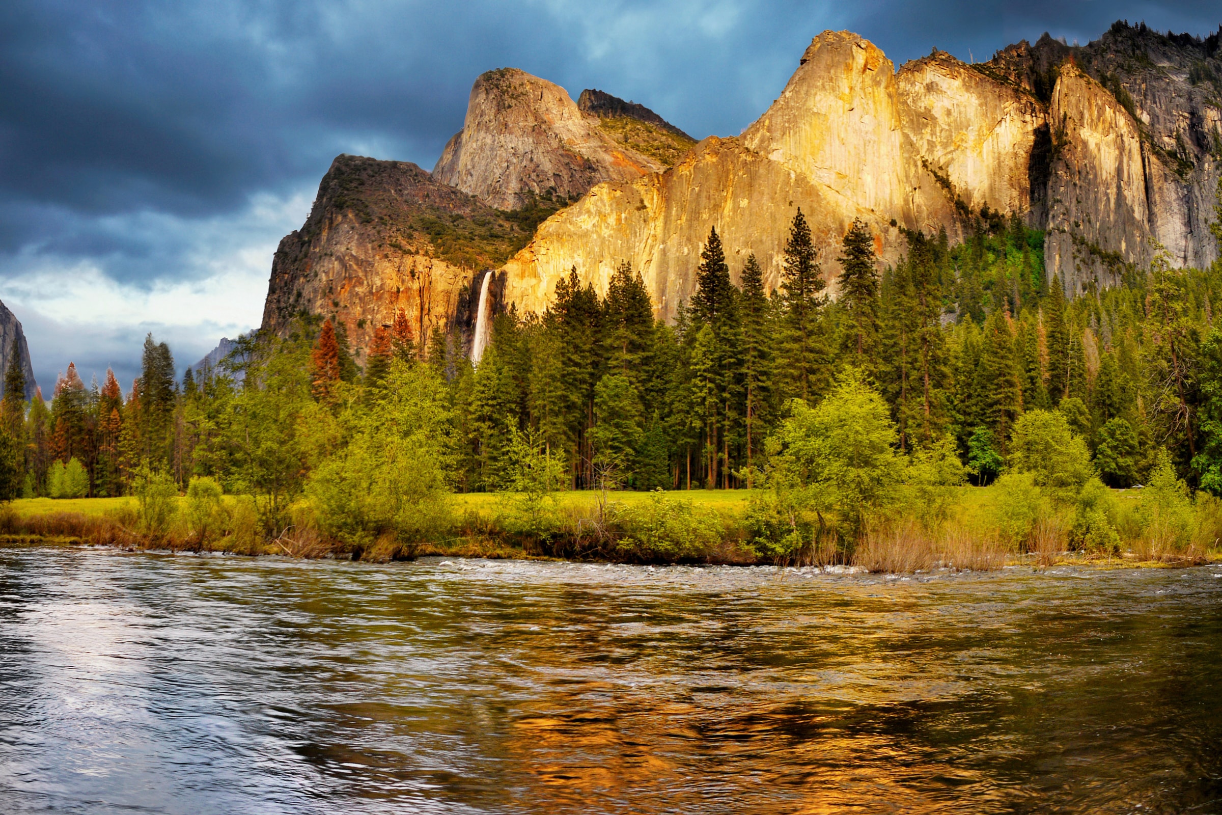 Papermoon Fototapete "YOSEMITE TAL-FLUSS GEBIRGE WALD BERGE SONNE WASSERFALL"